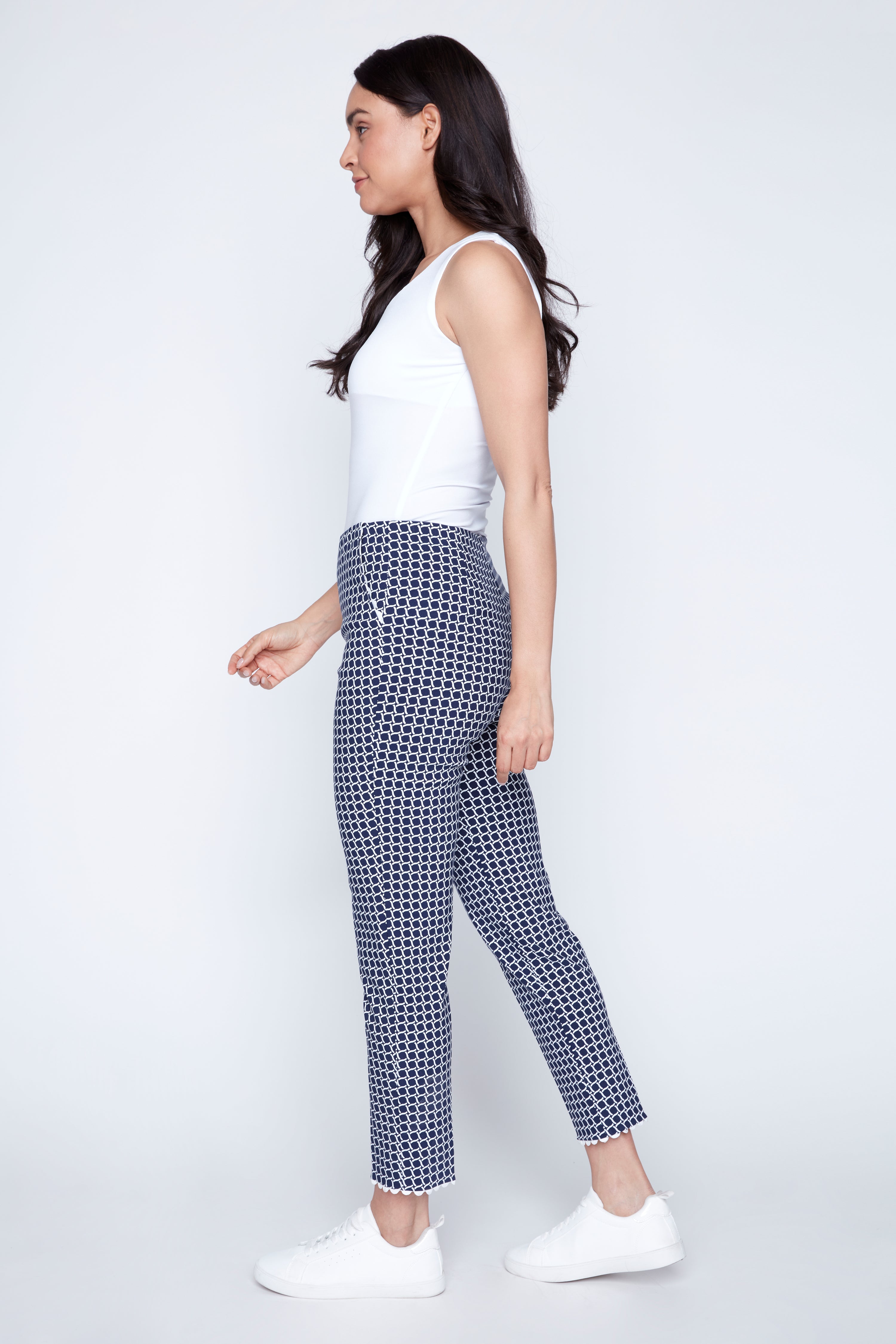 Tape trim slim leg pant