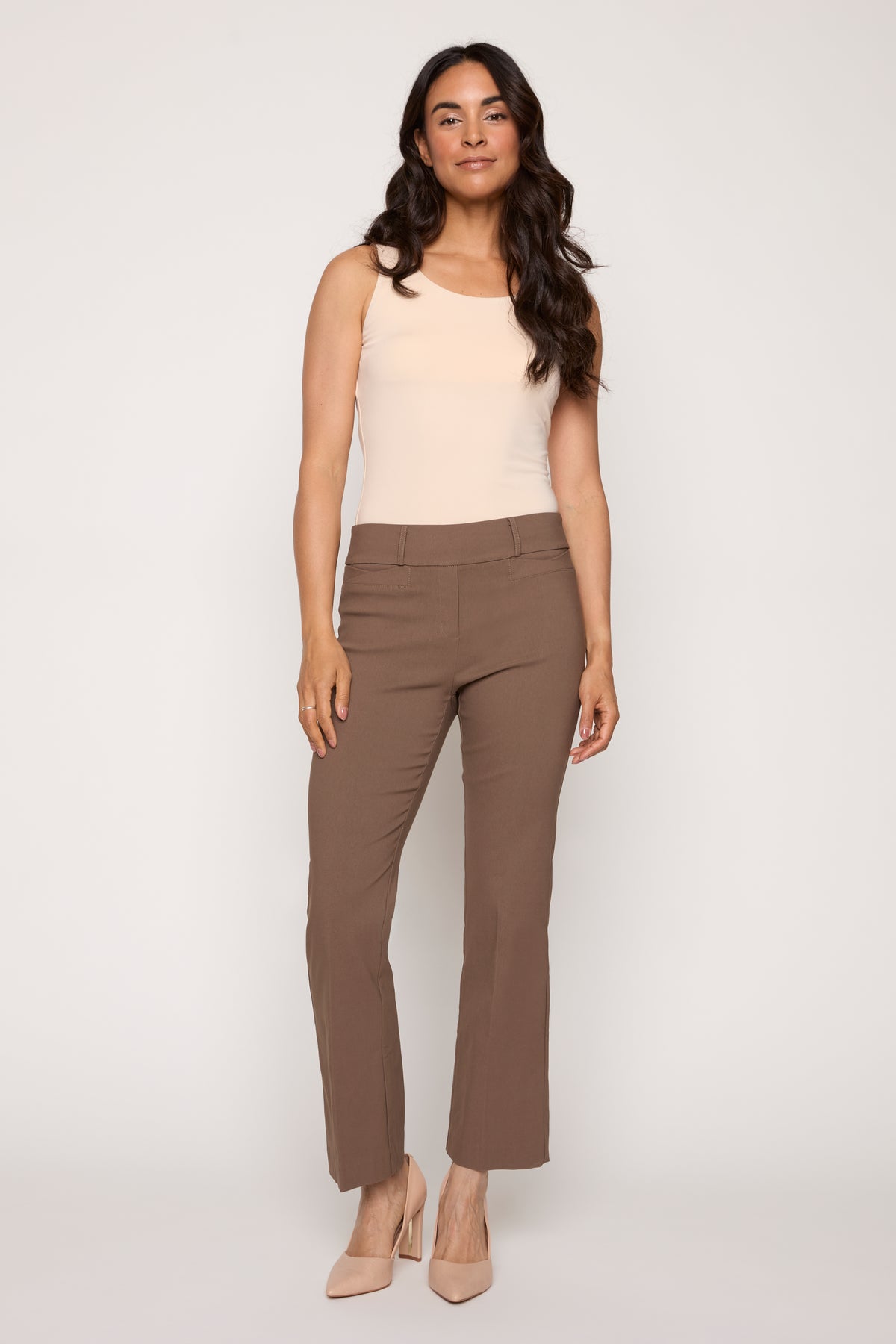 #Color_BROWN