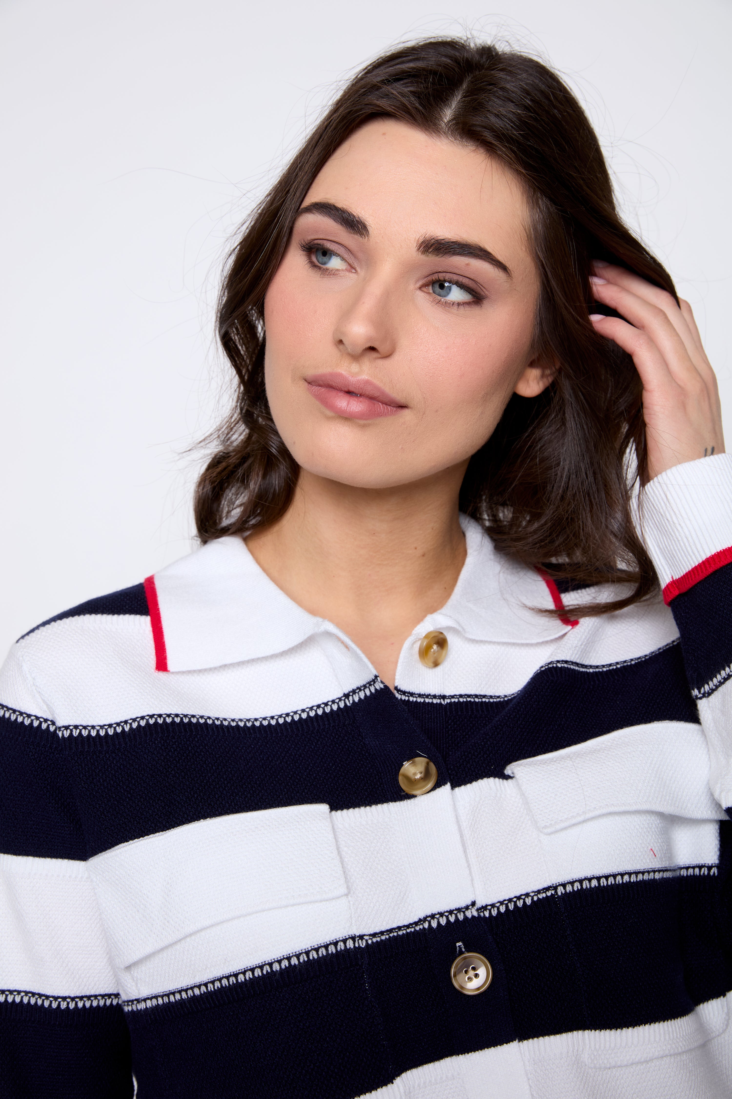 Le cardigan rayé