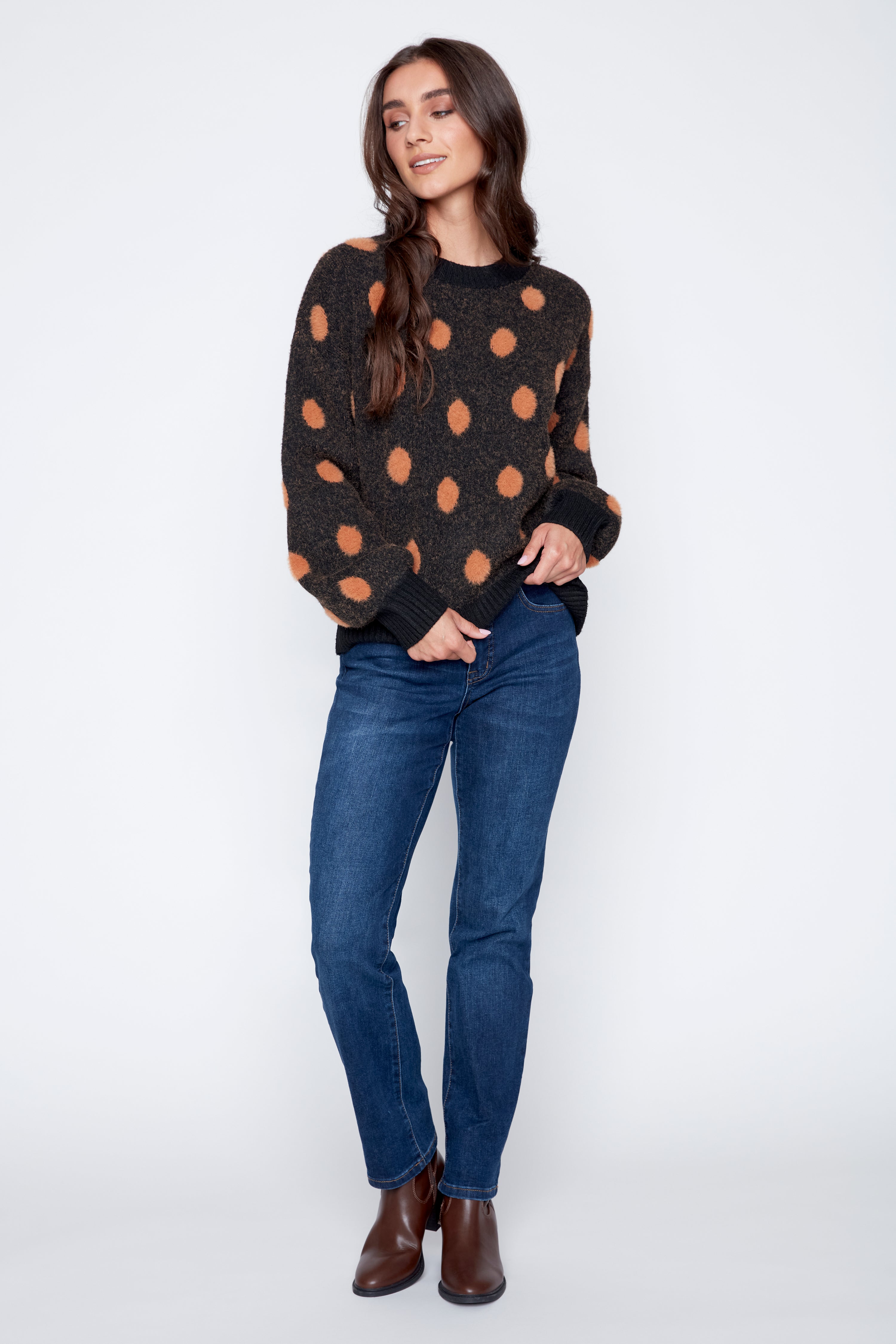 Le pull à motif pois