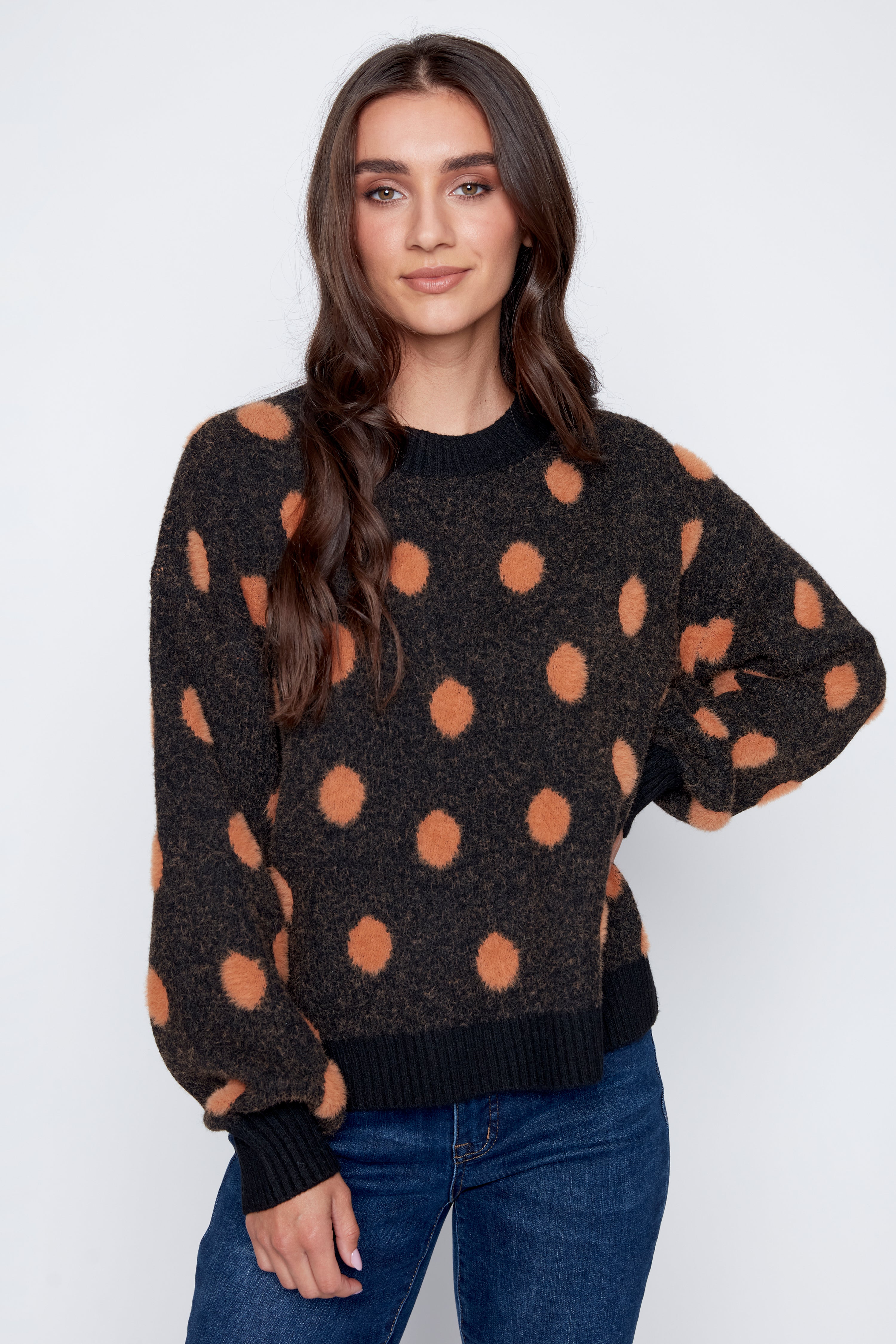 Le pull à motif pois