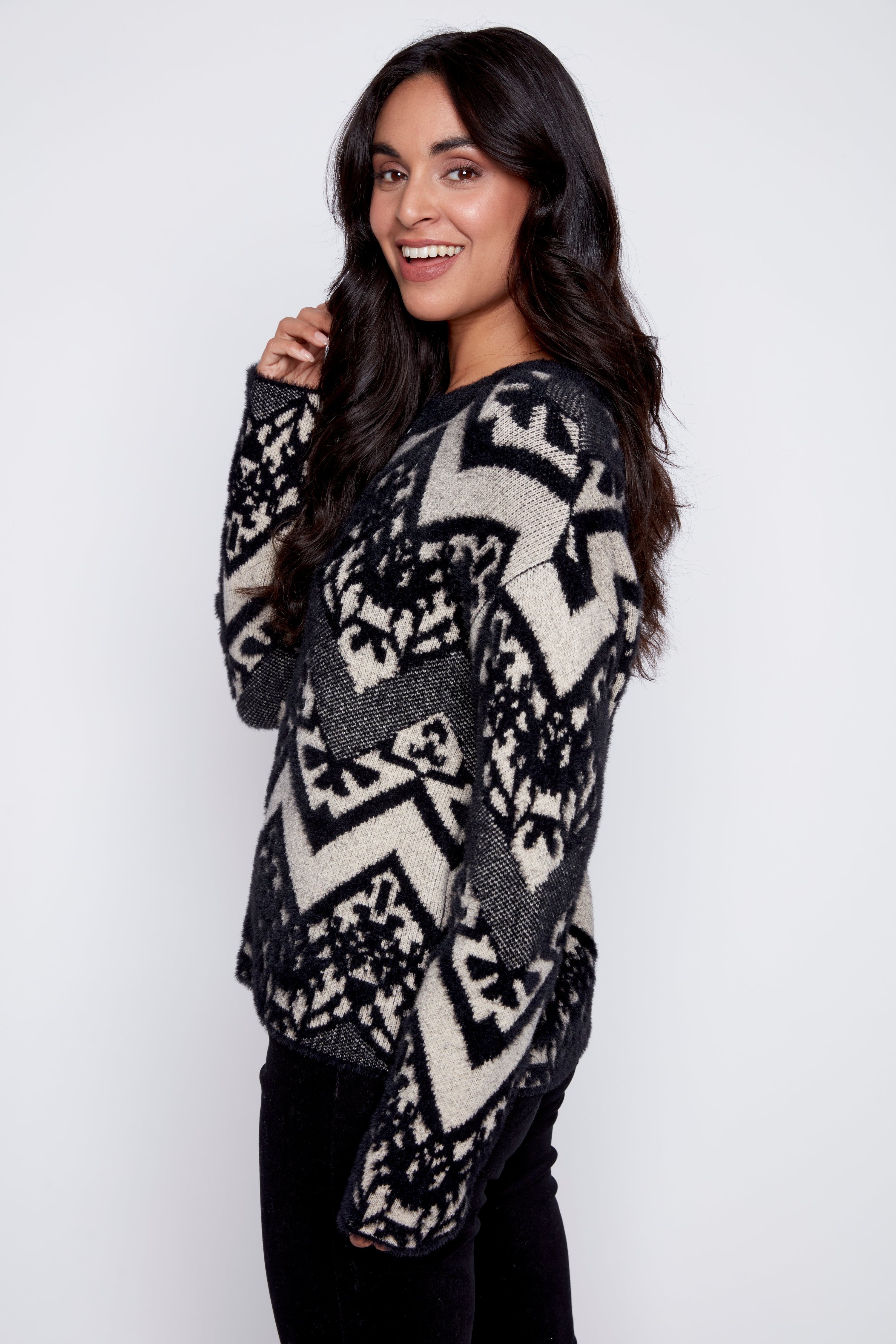 Le pull jacquard à cils