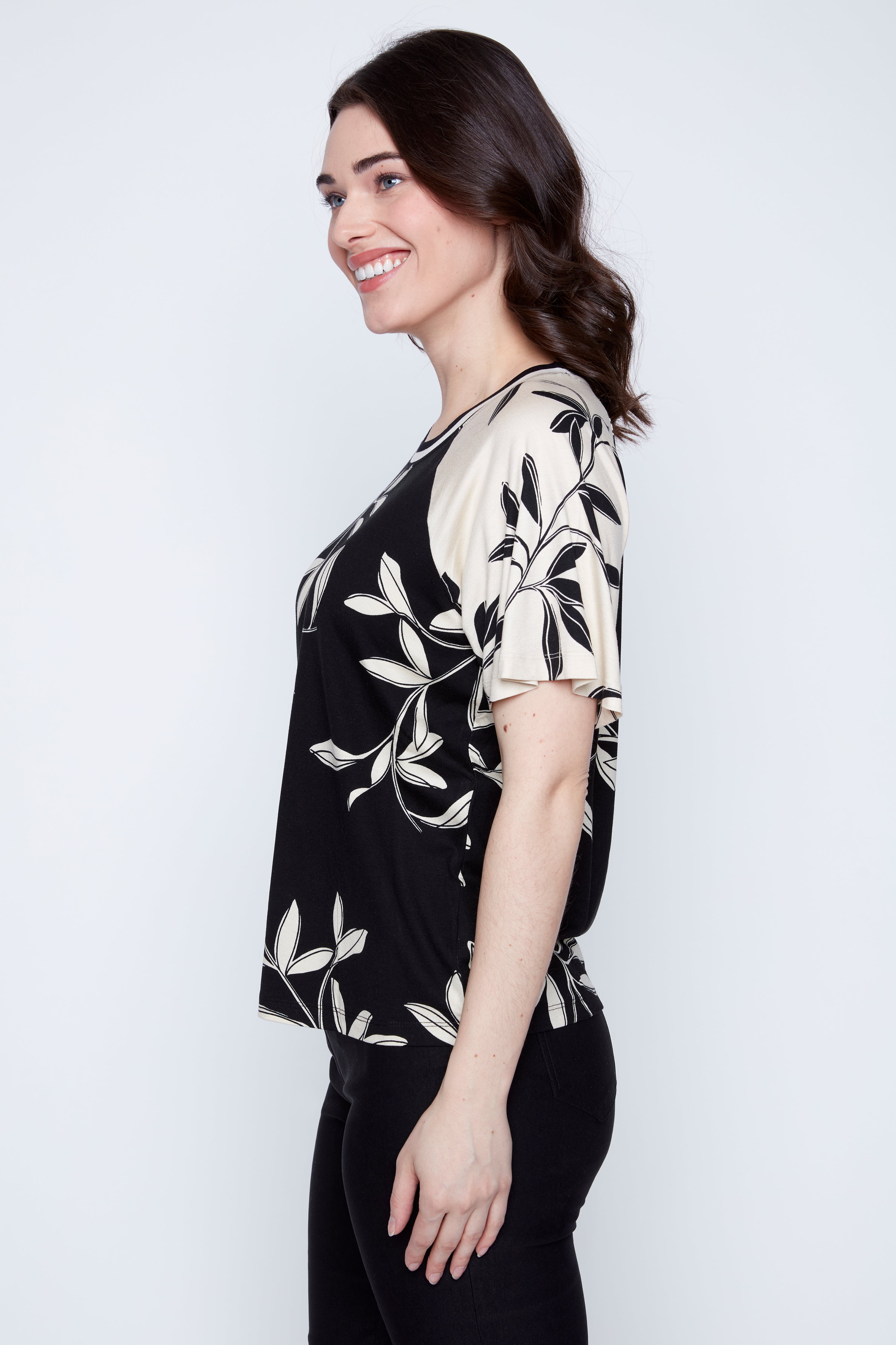 Flutter sleeve printed top