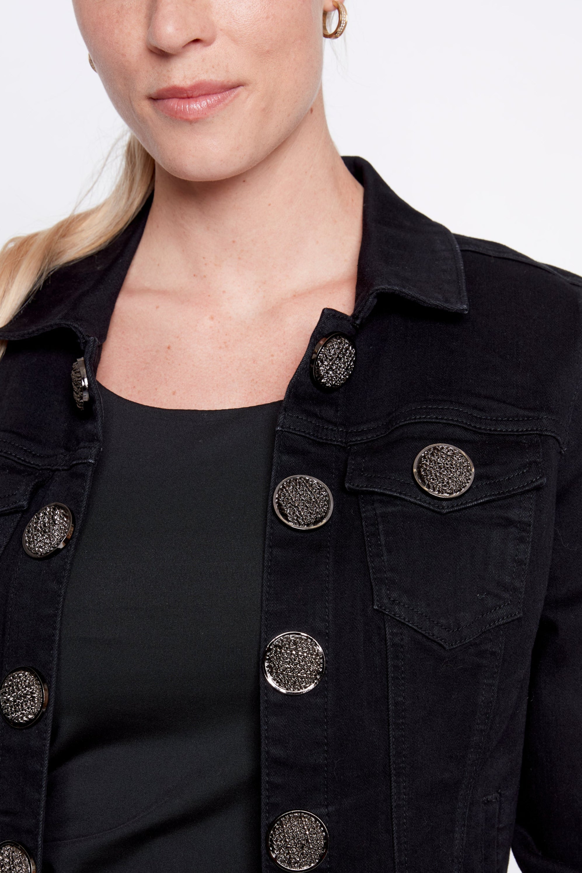 Big buttons jean jacket