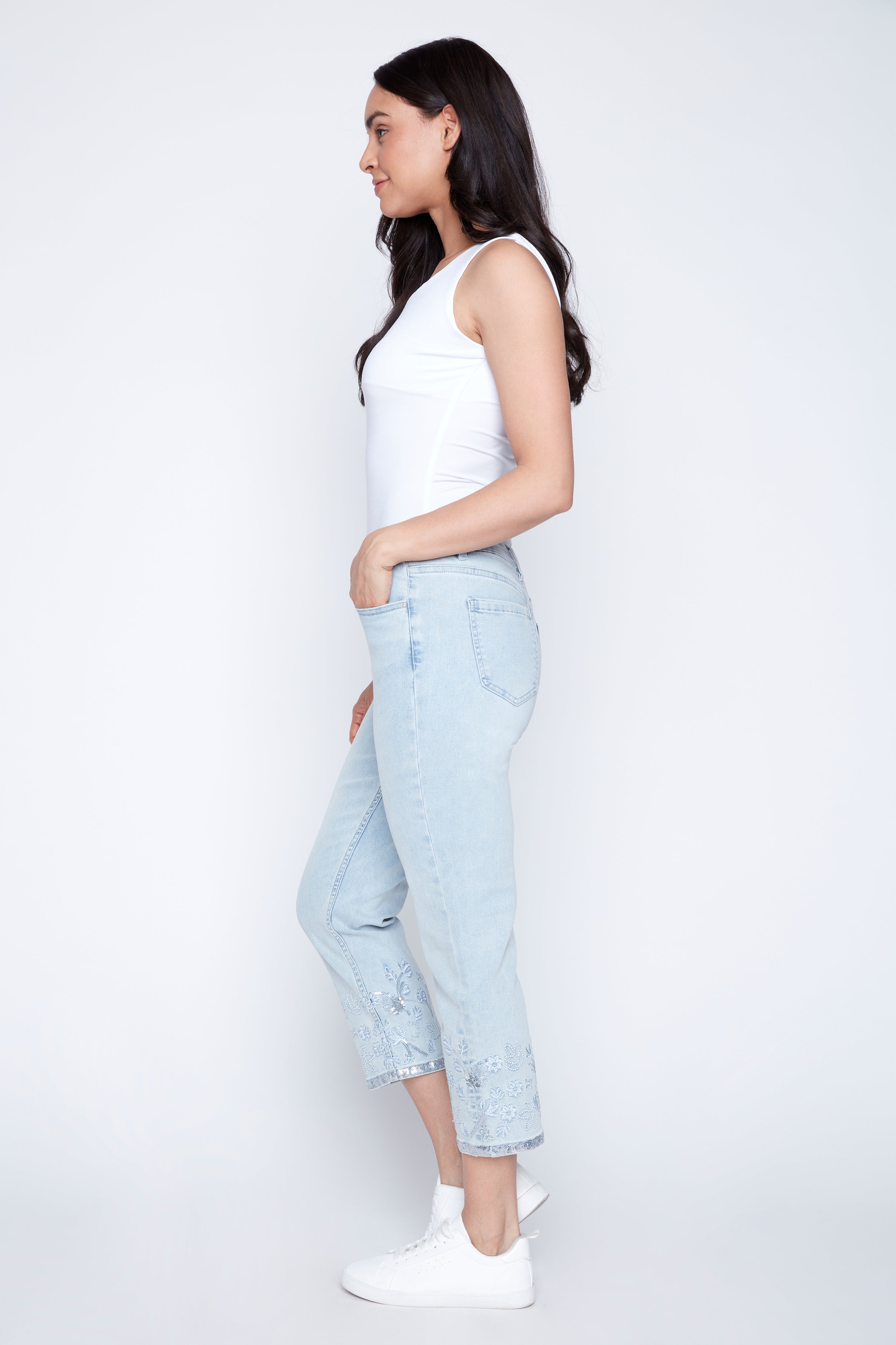 Slim leg embroidered hem jean