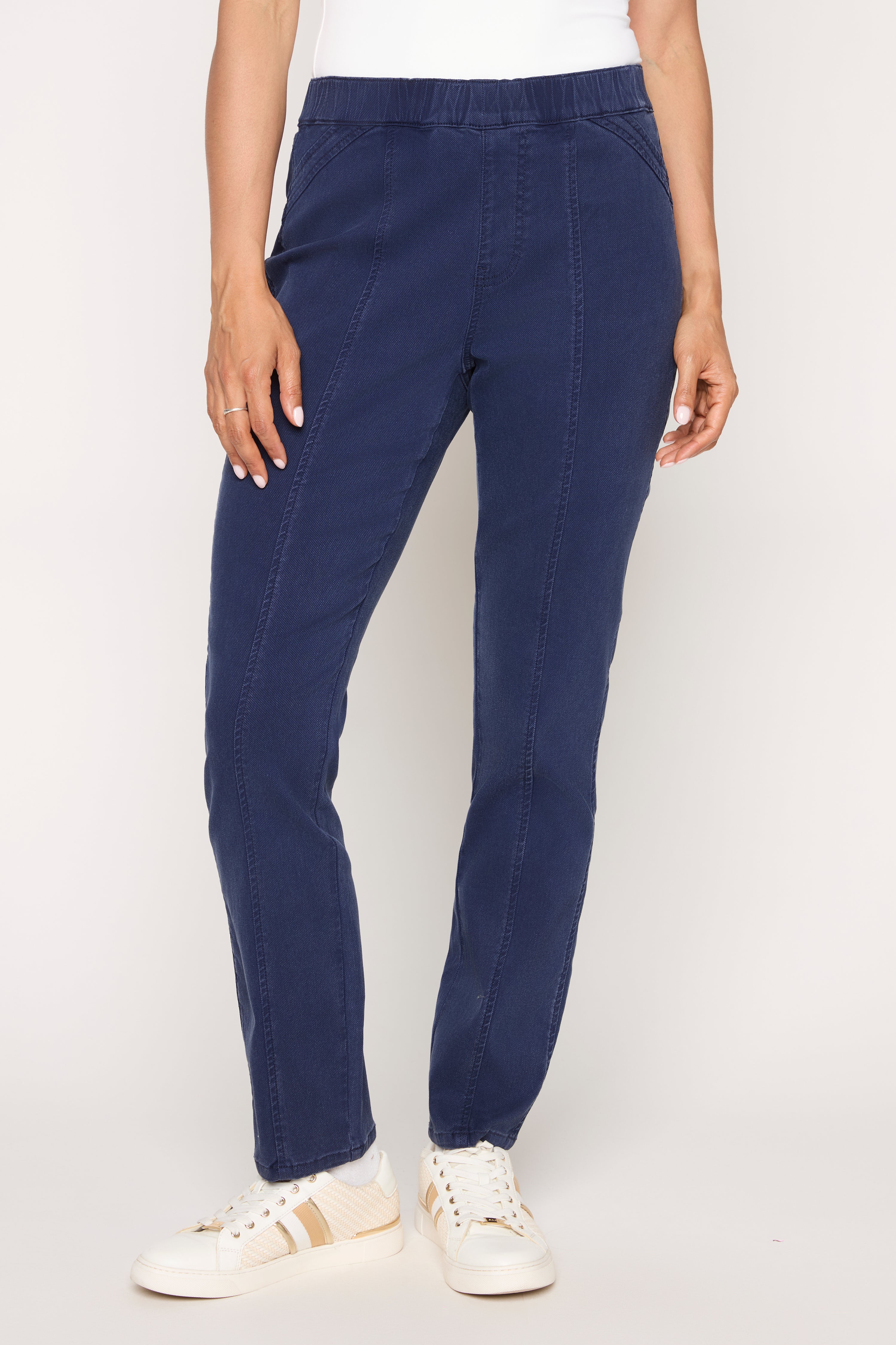 #Color_NAVY
