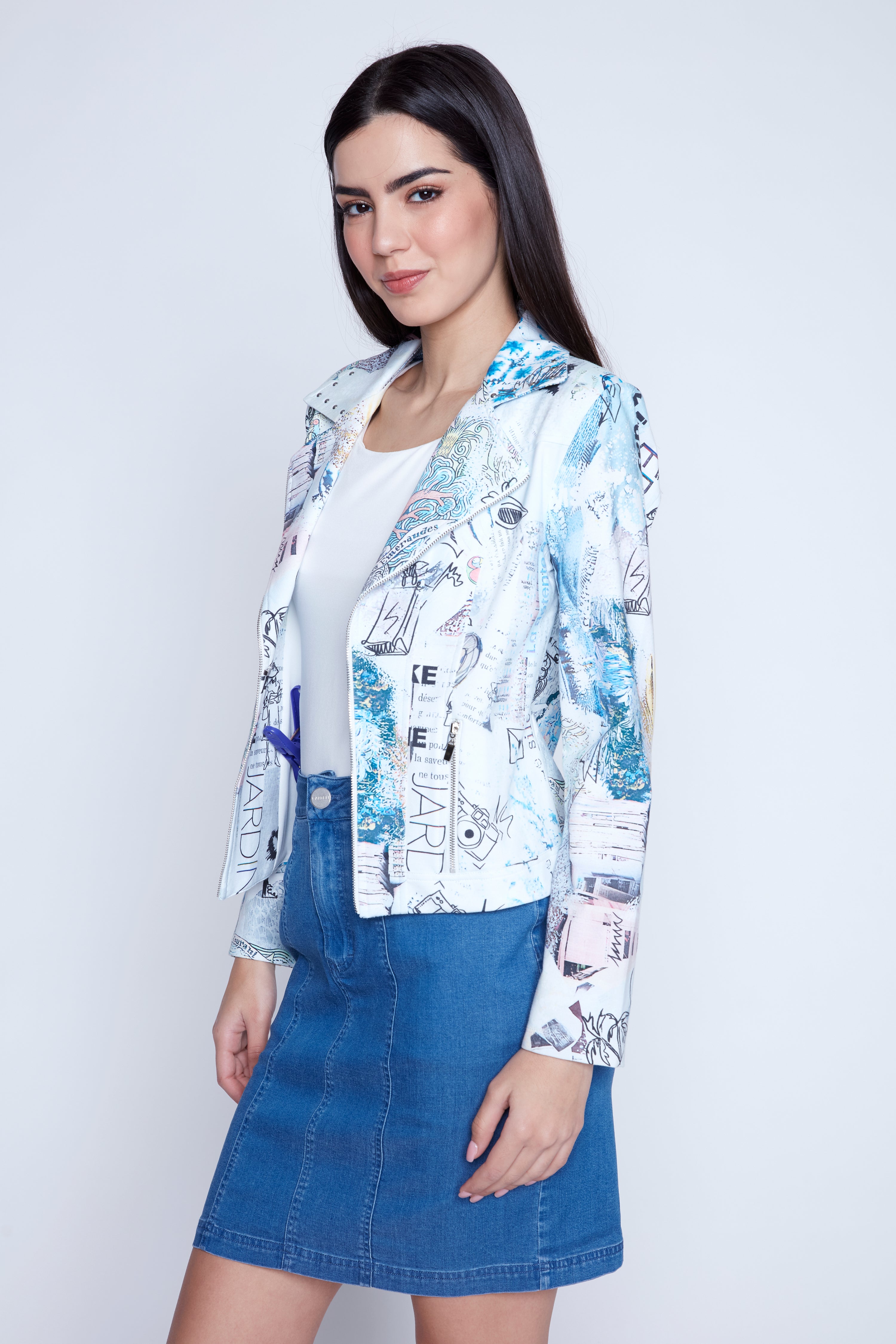 Le blazer à imprimé journal