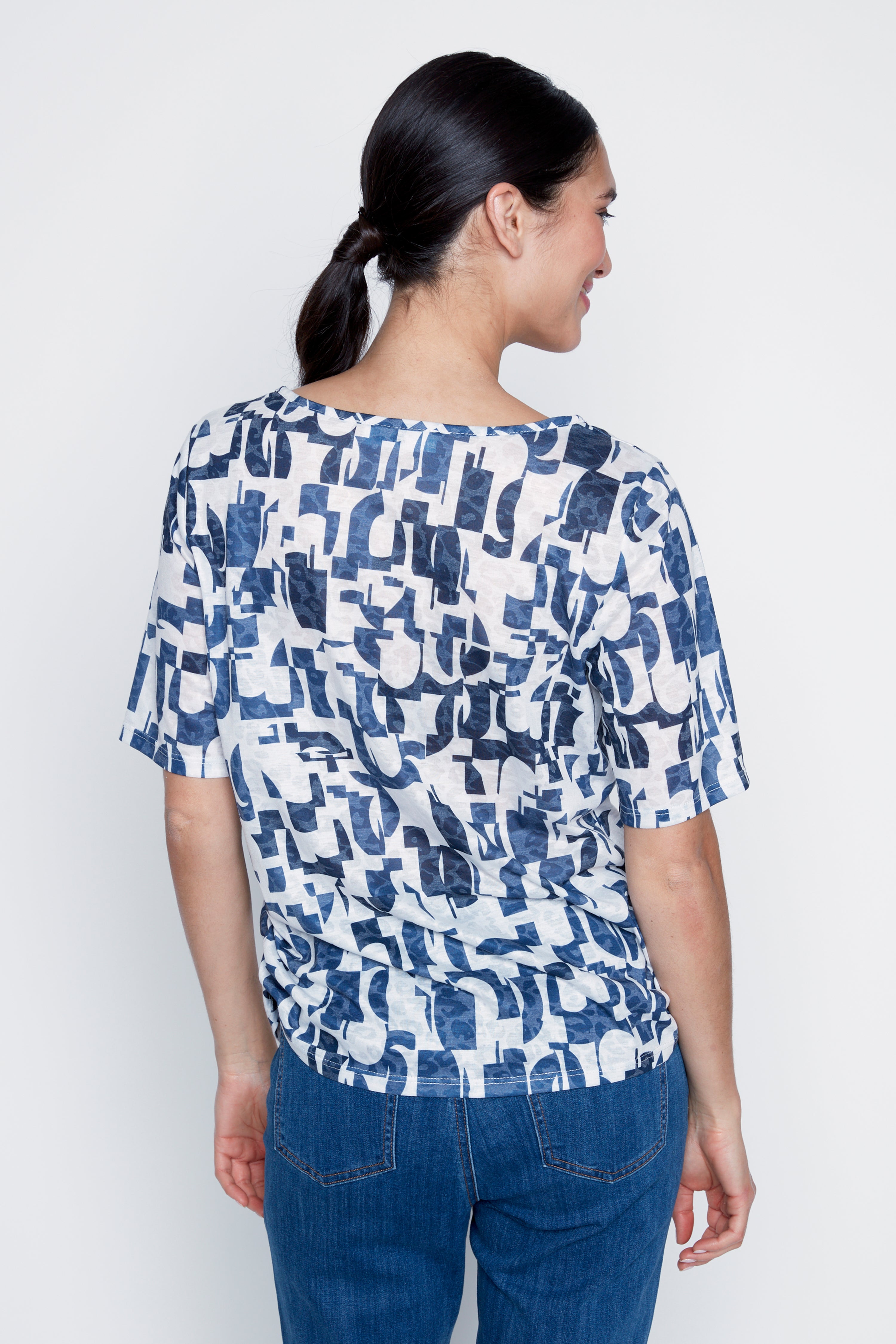 Burn out t-shirt with shirring