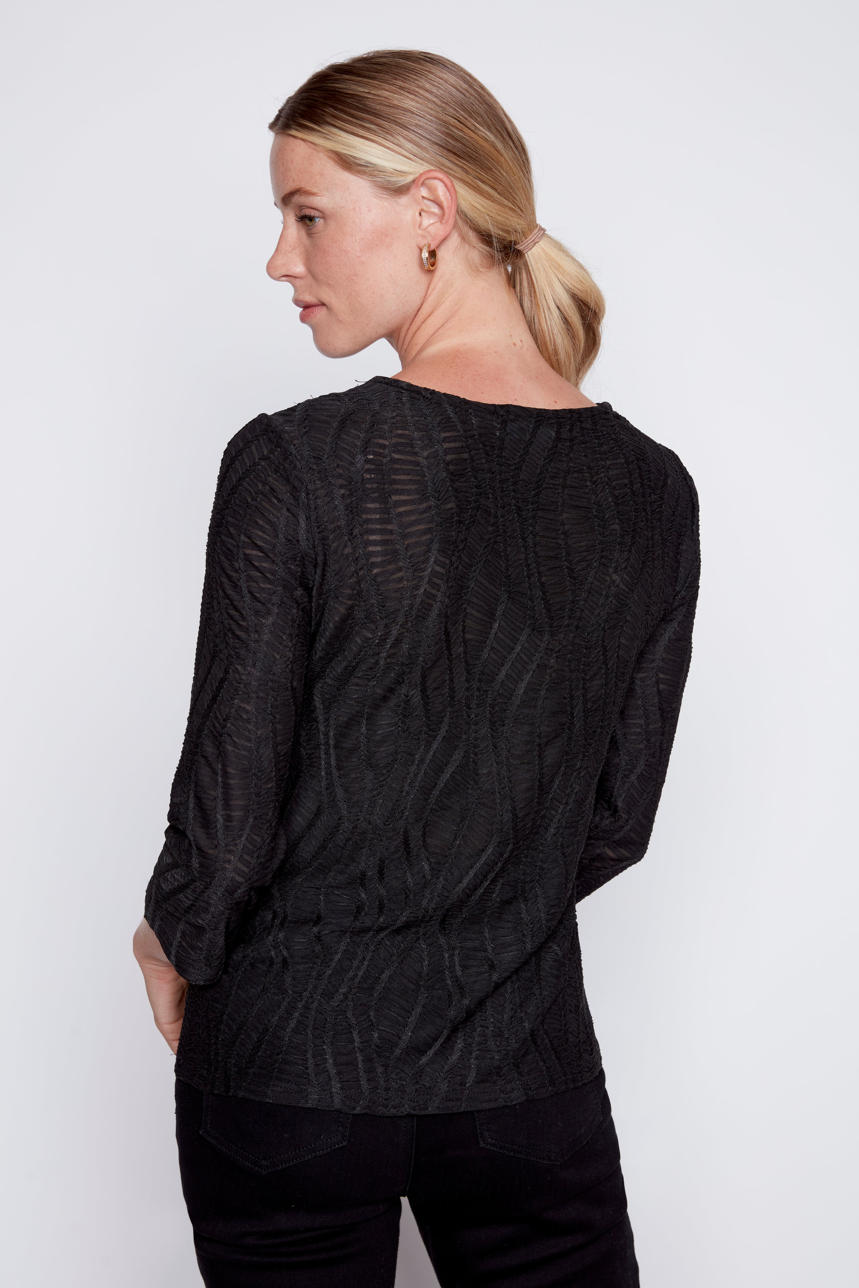 Spiral wave jacquard top
