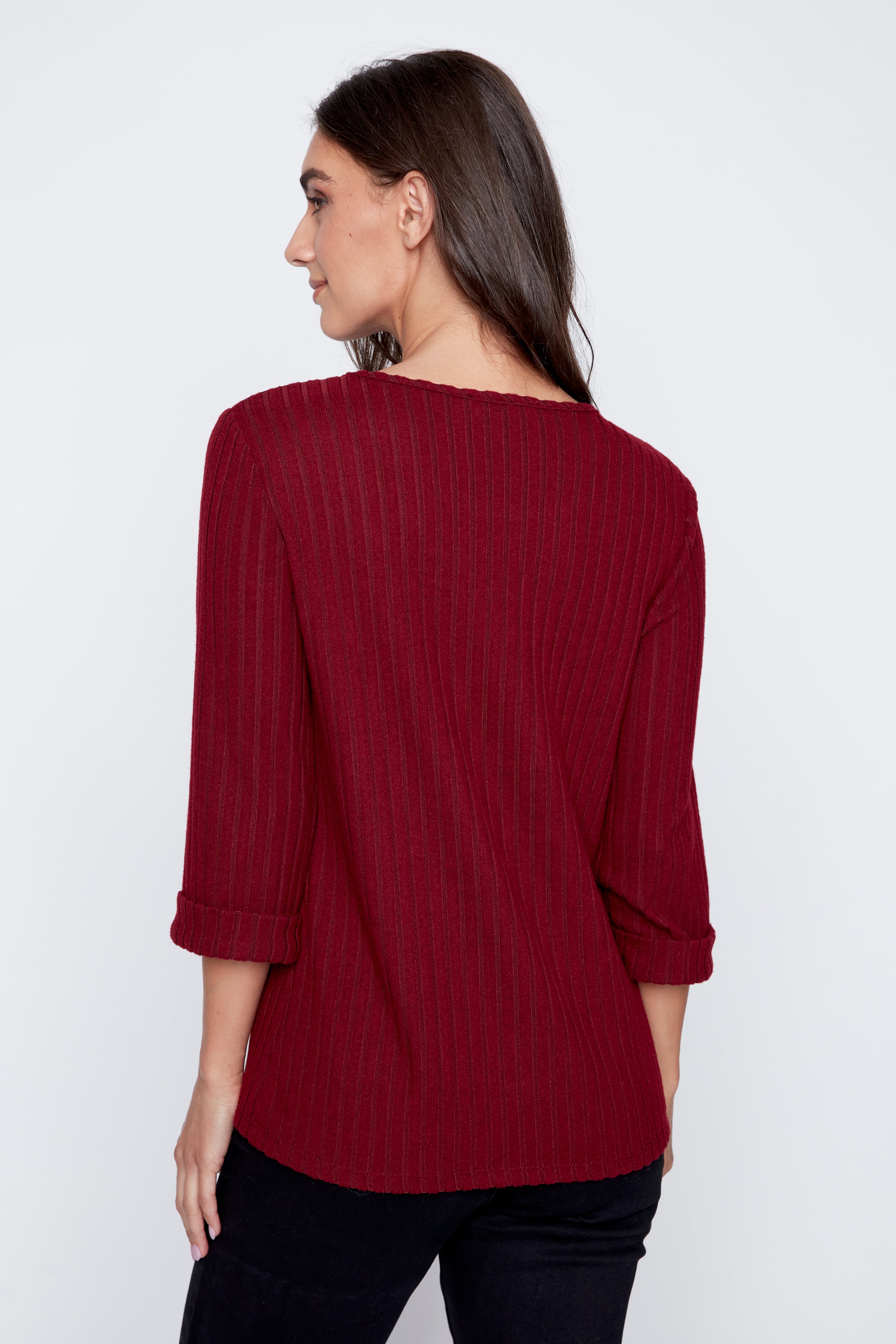 Asymmetric front button detail top
