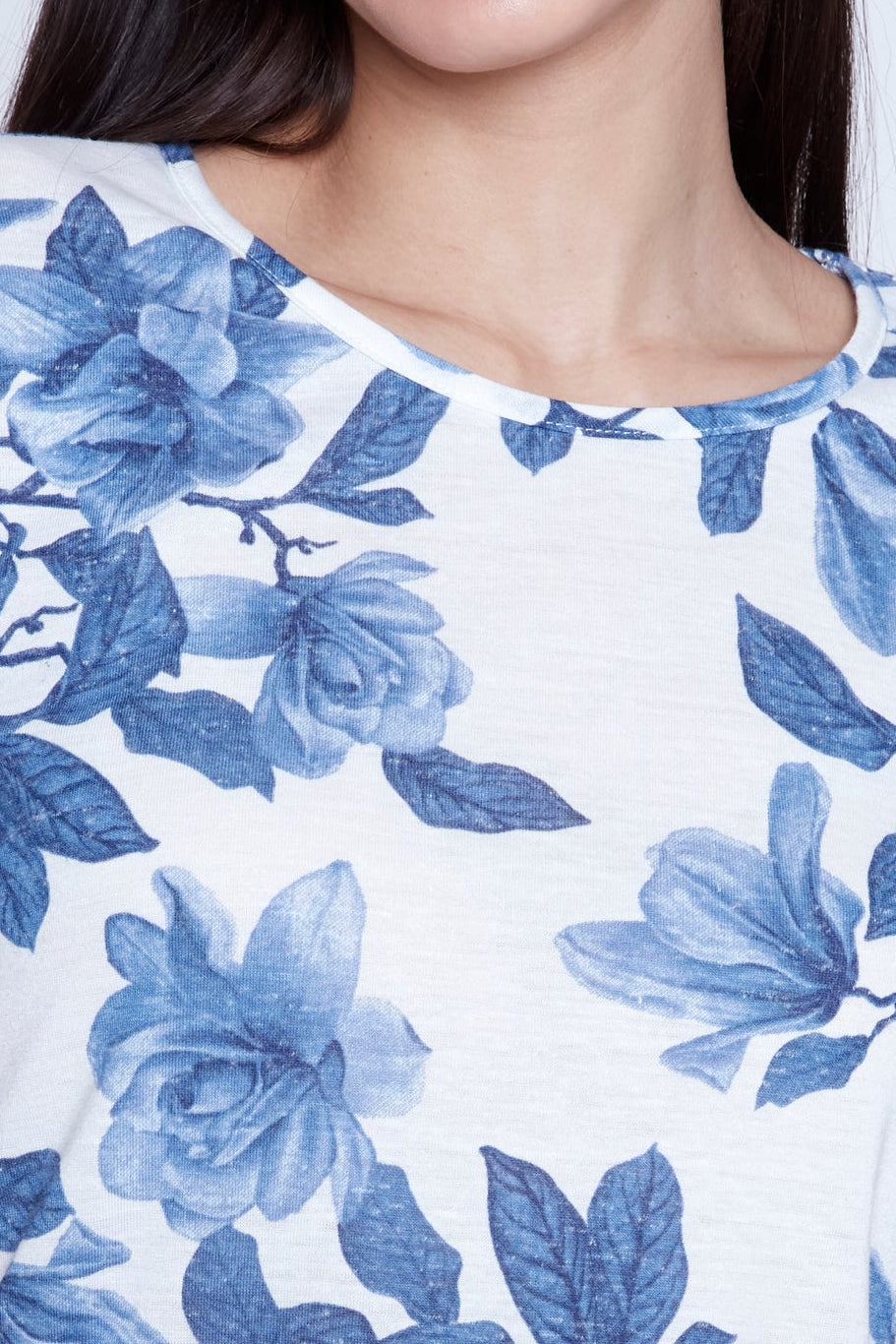 Le haut froncé sur les côtés en mélange de lin