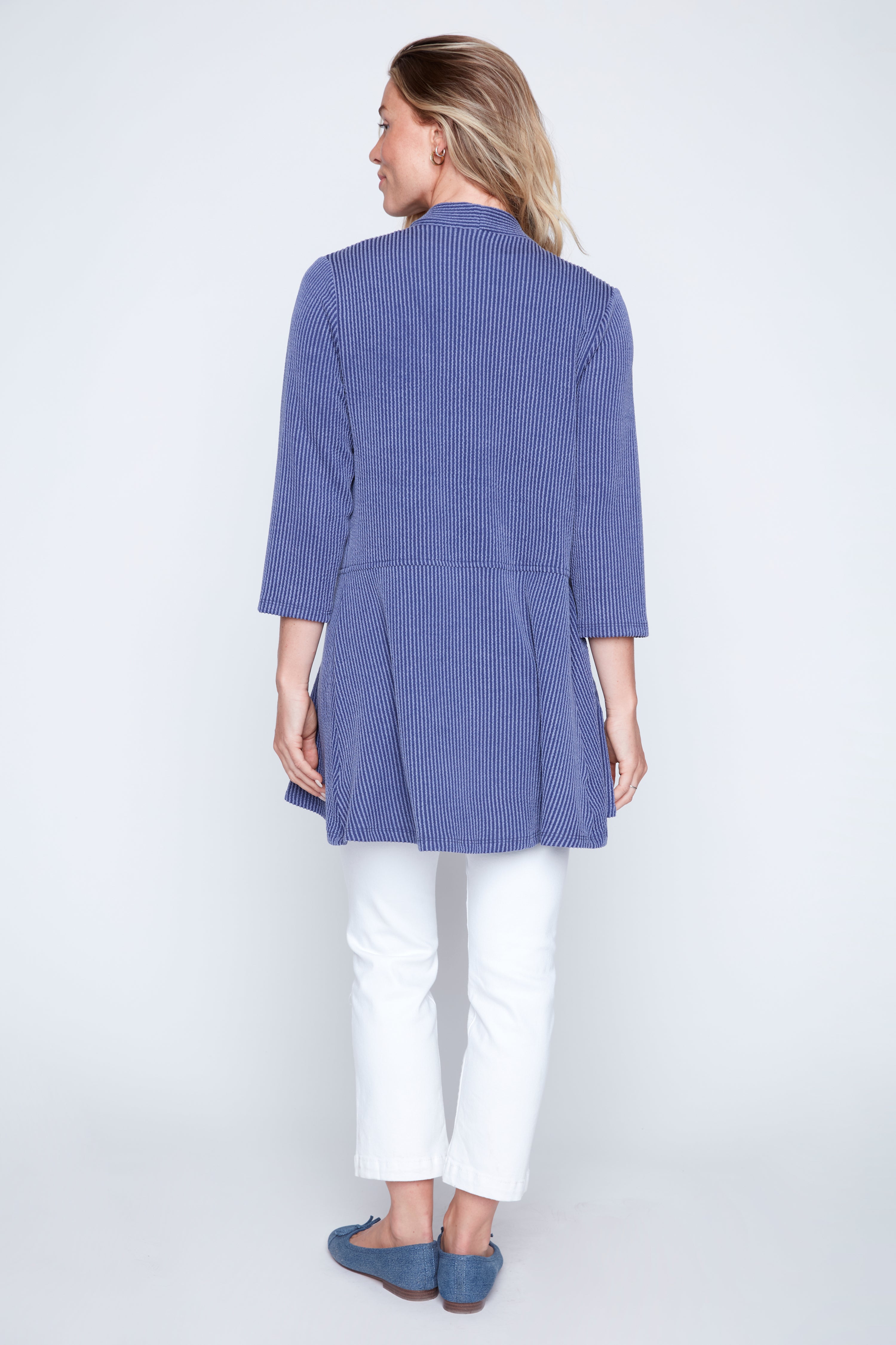 Le cardigan côtelé bicolore