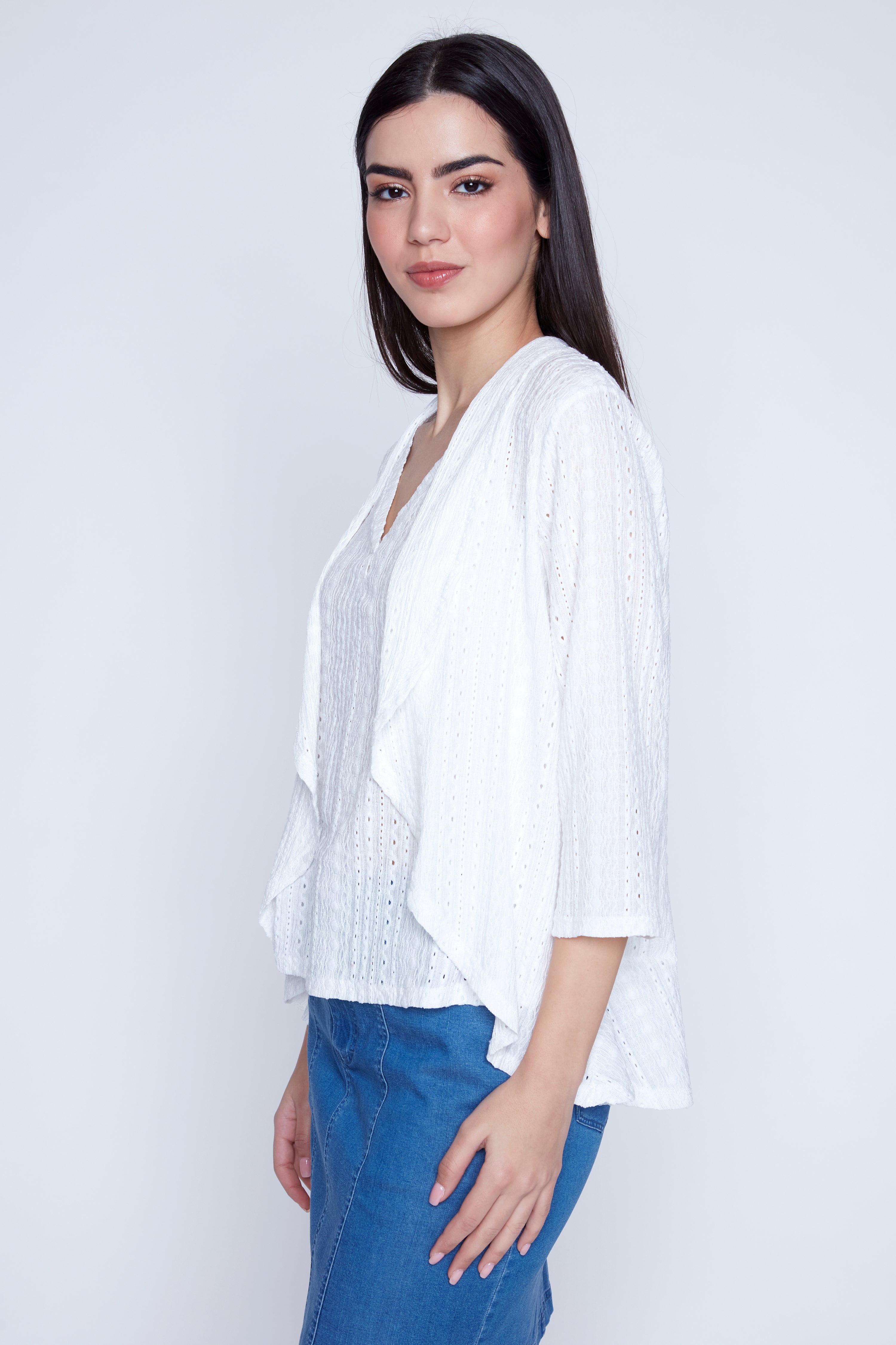 Le cardigan à œillets