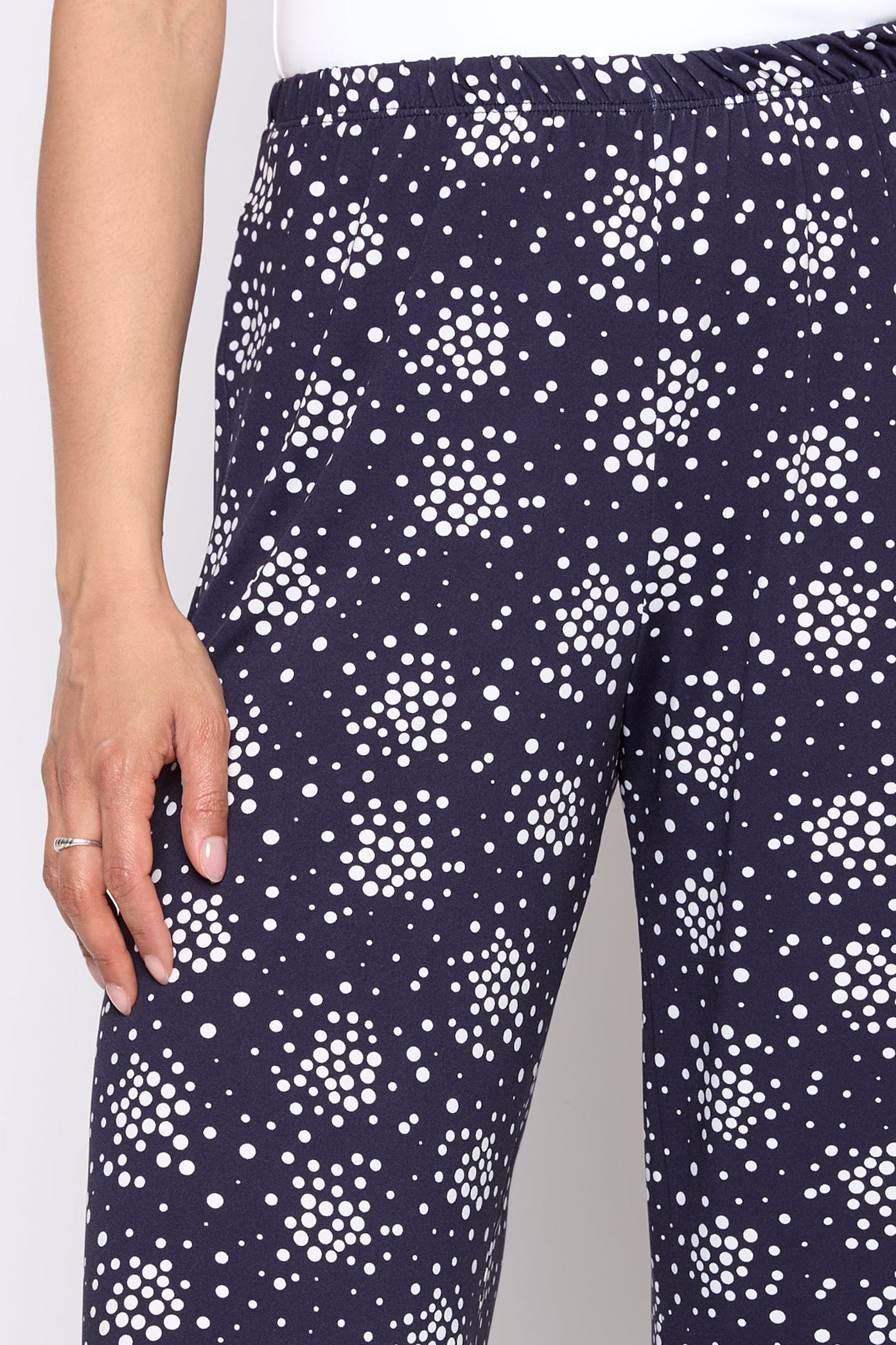Le pantalon gaucho à motif pois