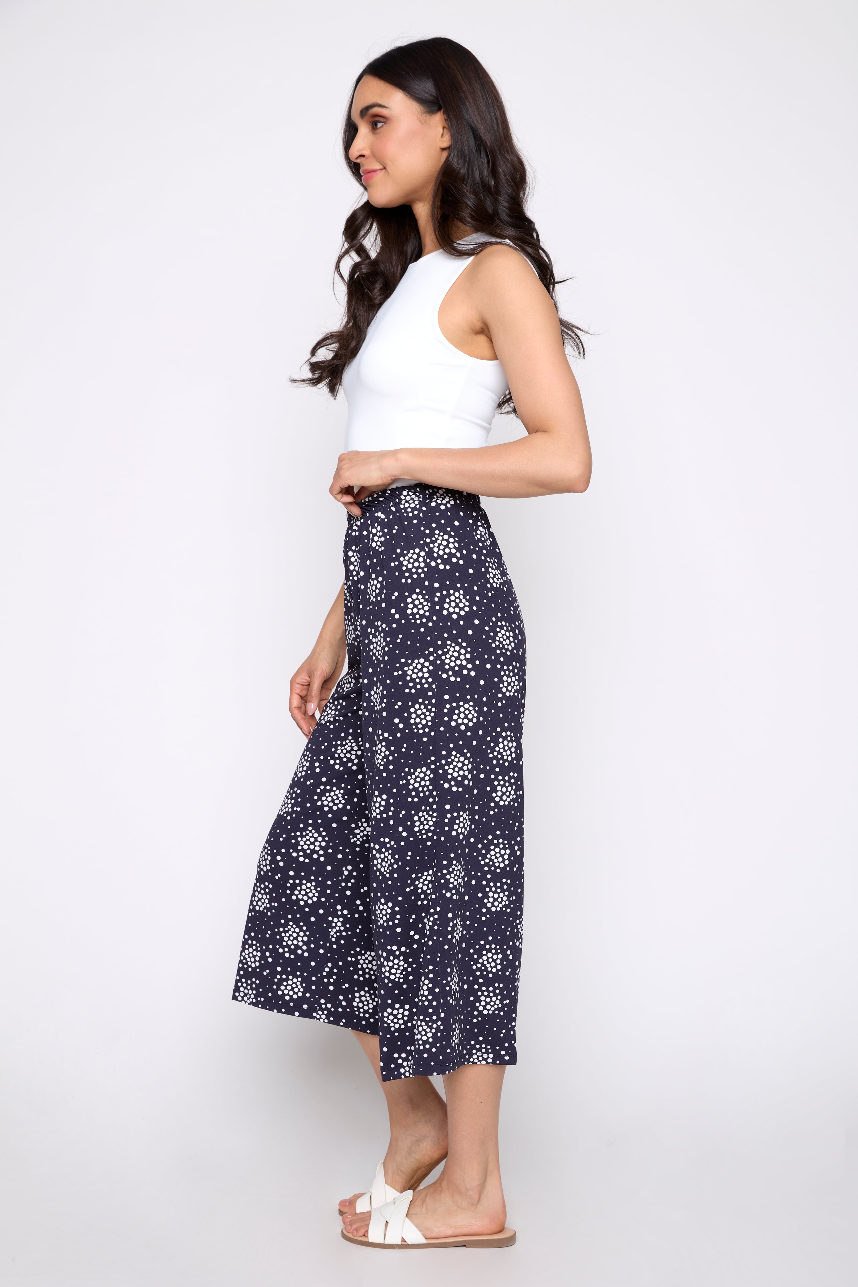 Le pantalon gaucho à motif pois