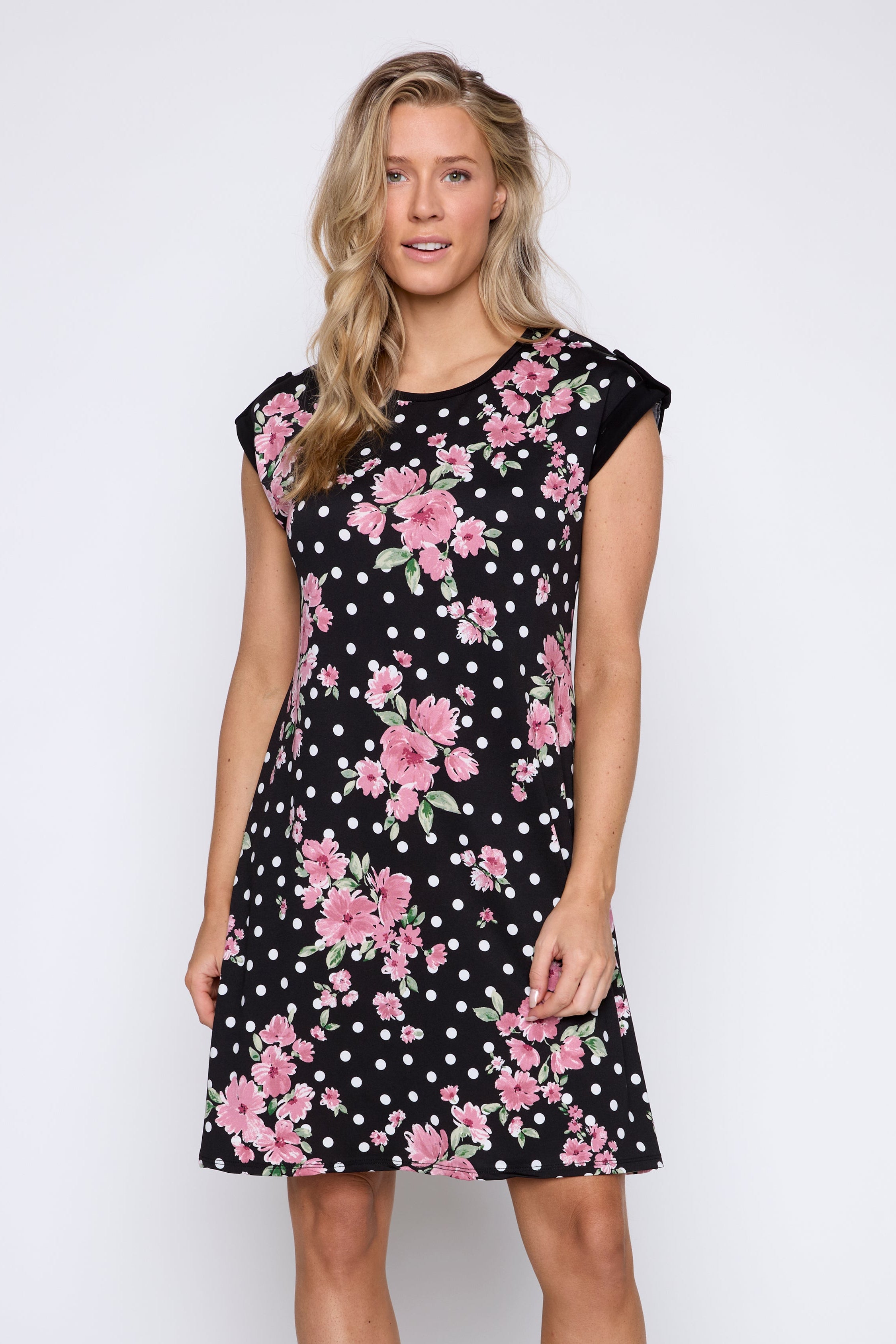La robe trapèze à imprimé floral et pois