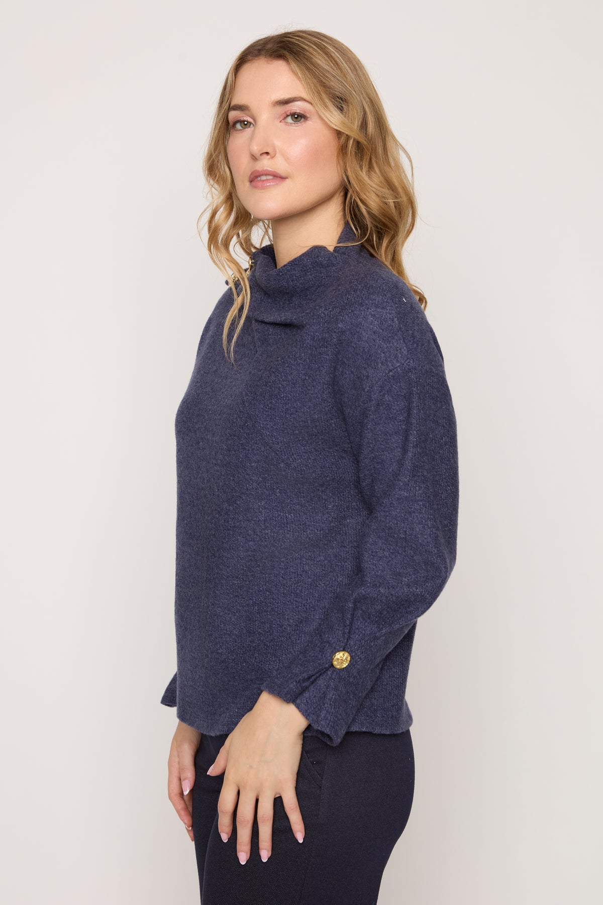 #Color_DENIM