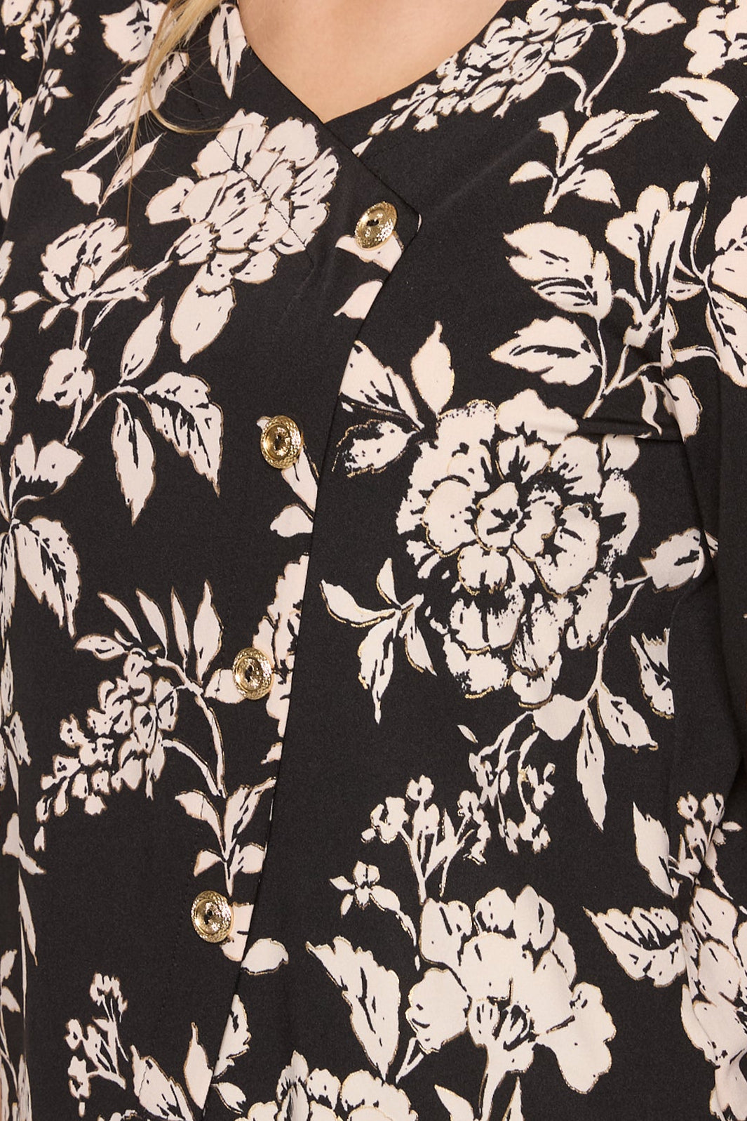 #Color_BLACK.BEIGE