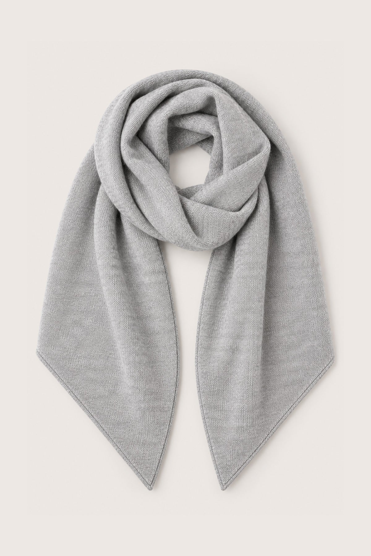 #Color_GREY