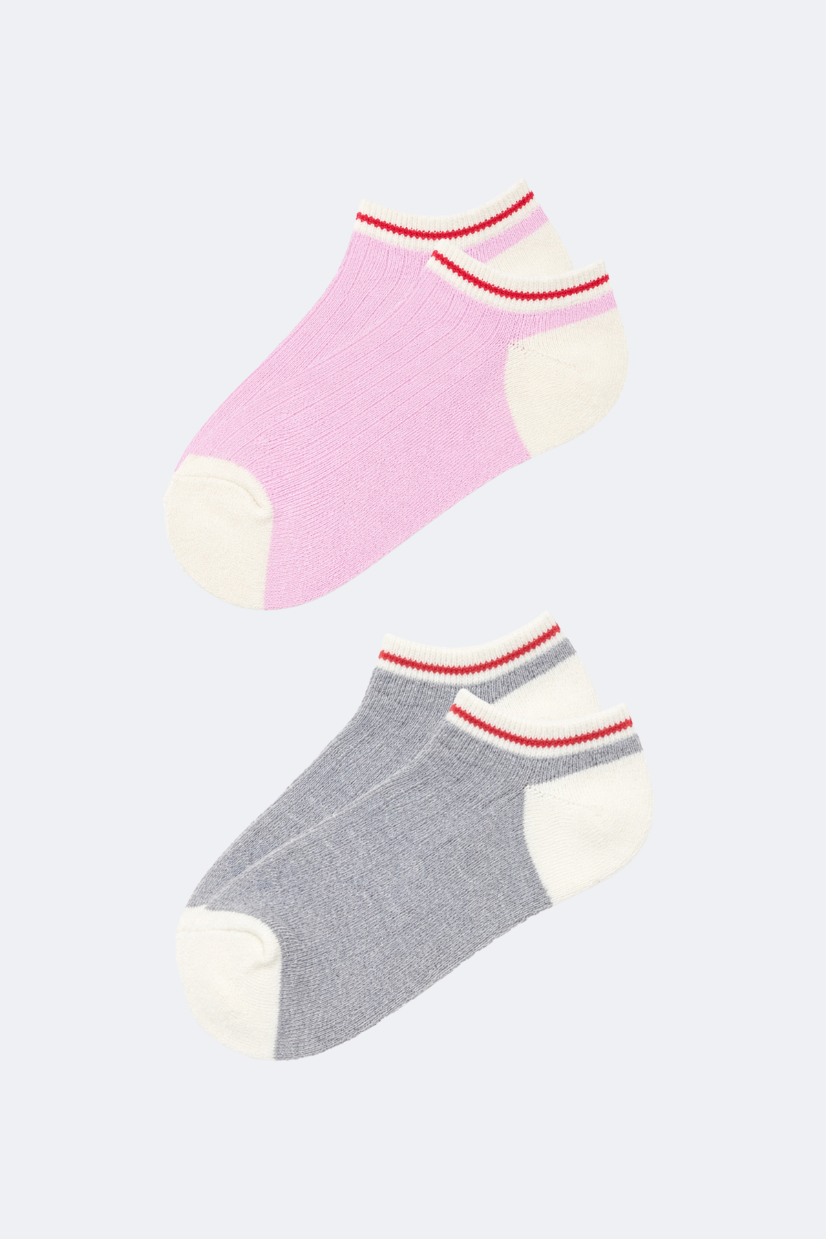 Le chaussettes courtes style cabine