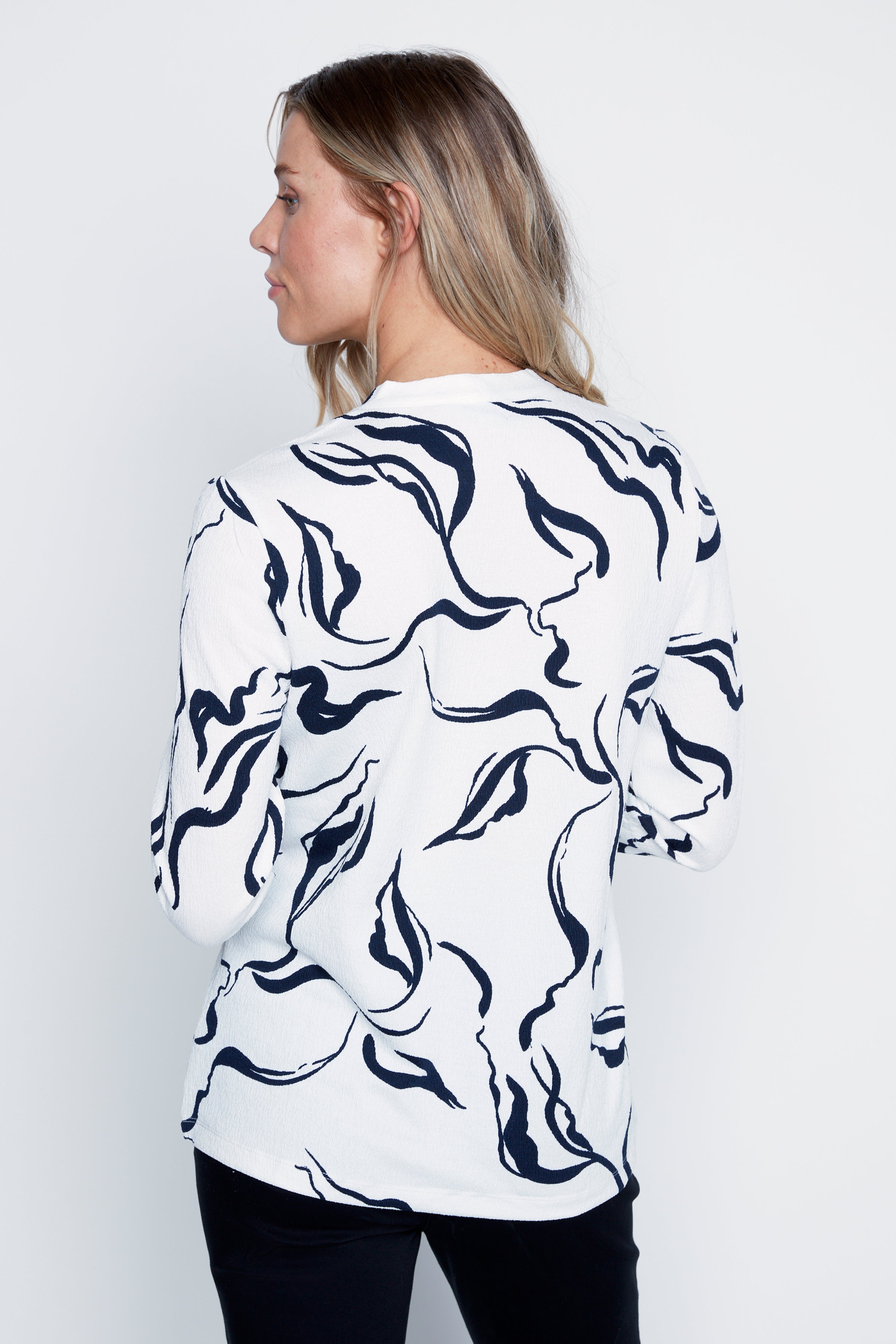 Abstract print top