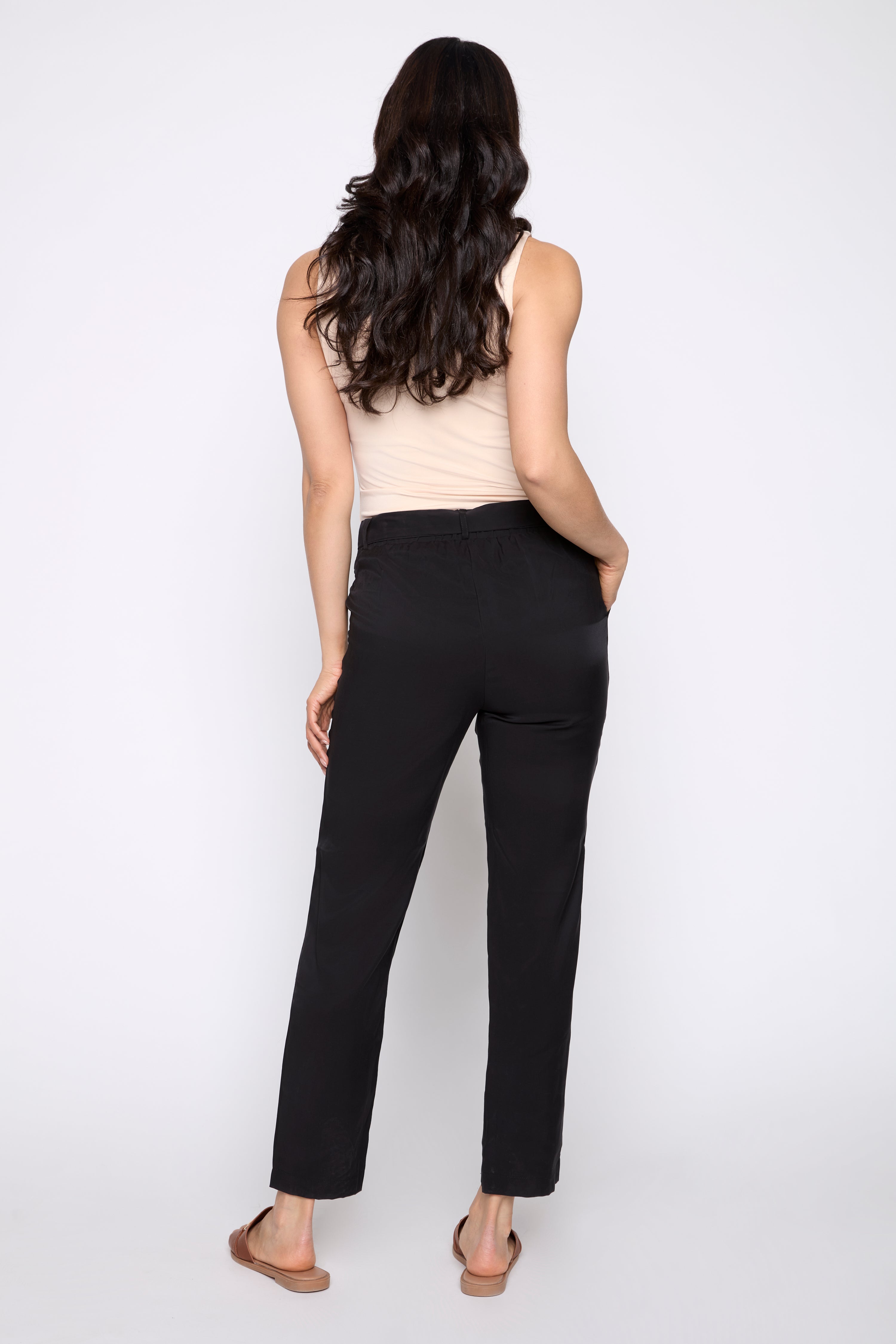 Slim leg sash detail pant