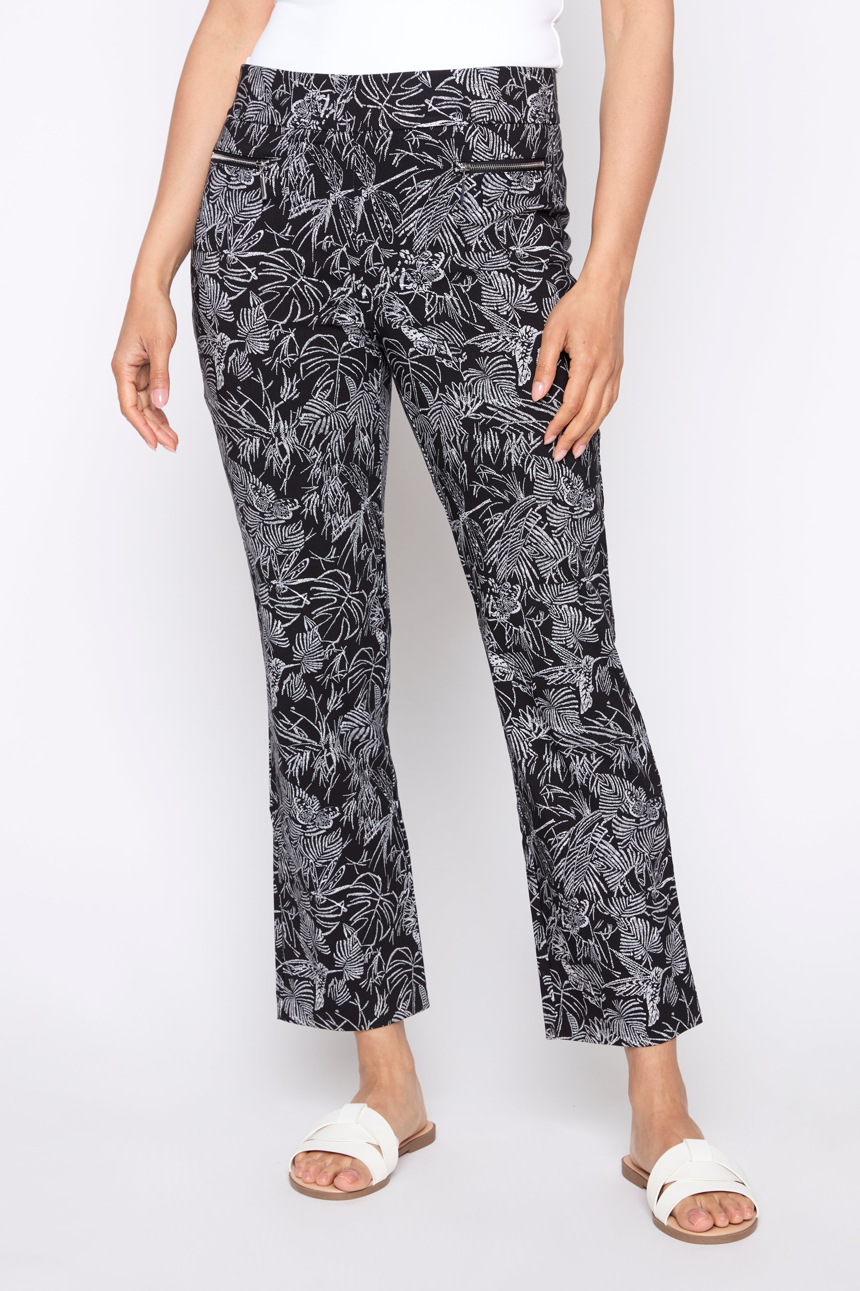 Le pantalon à imprimé tropical