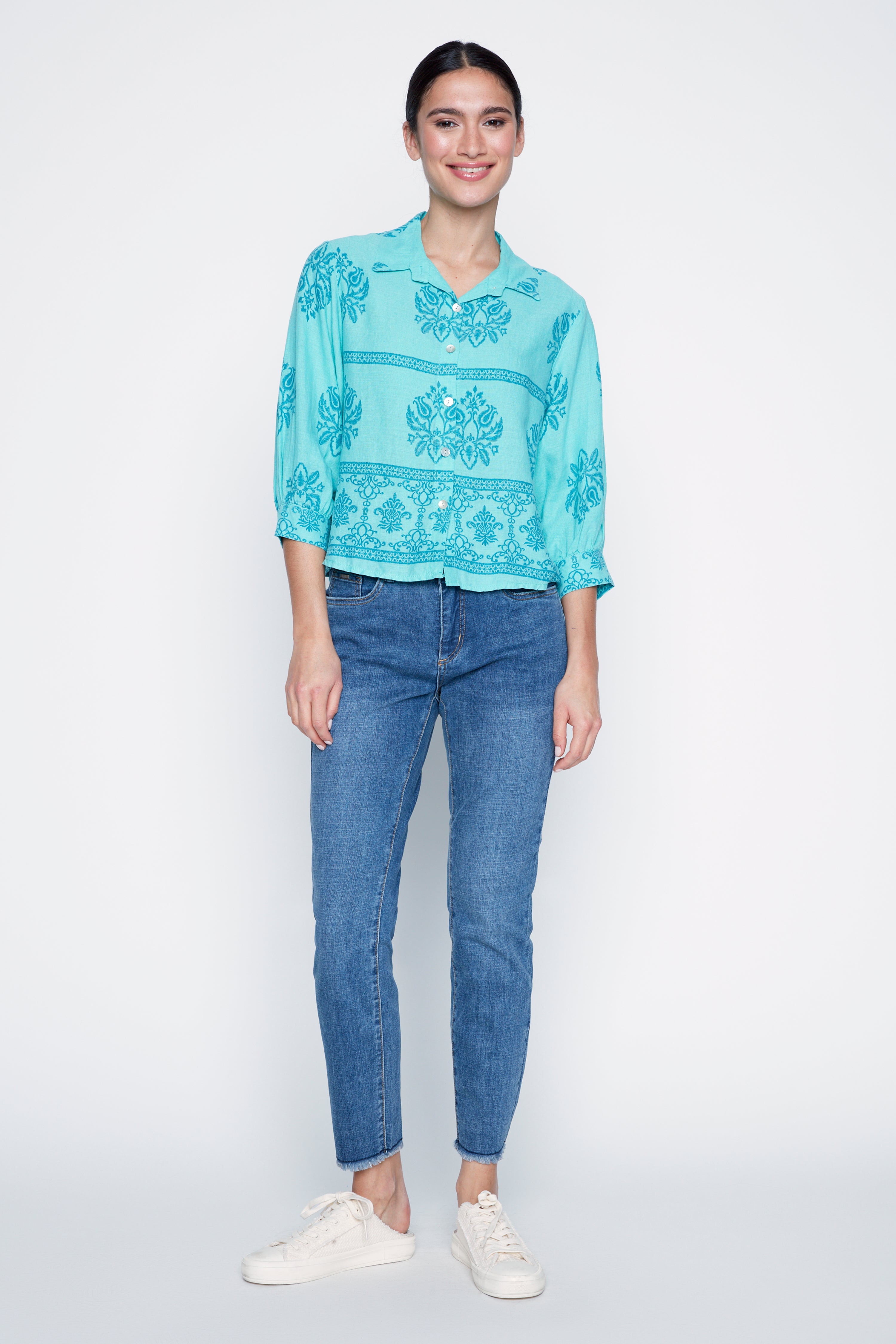#Color_BLEU/BLUE