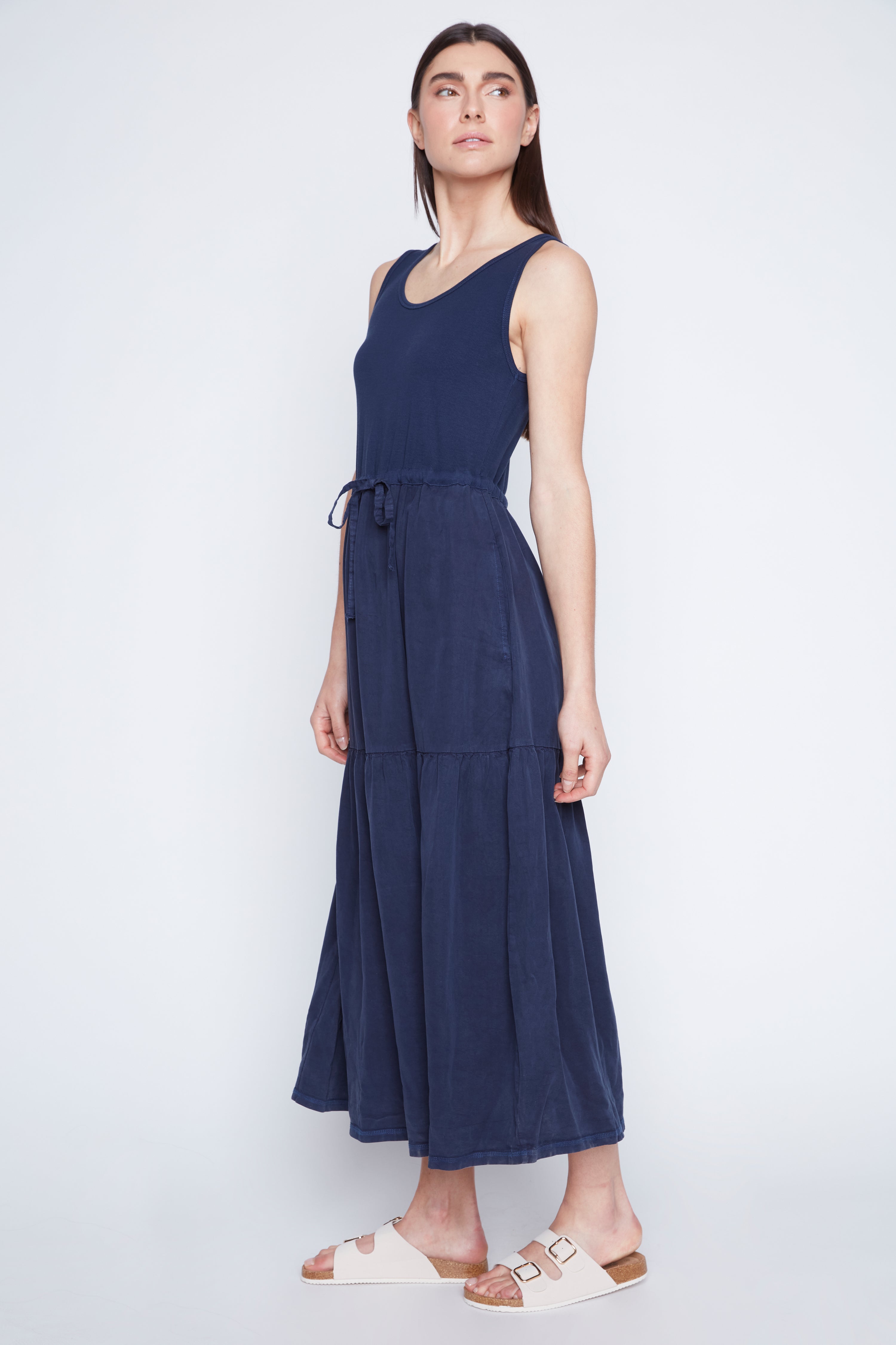 #color_MARINE / NAVY