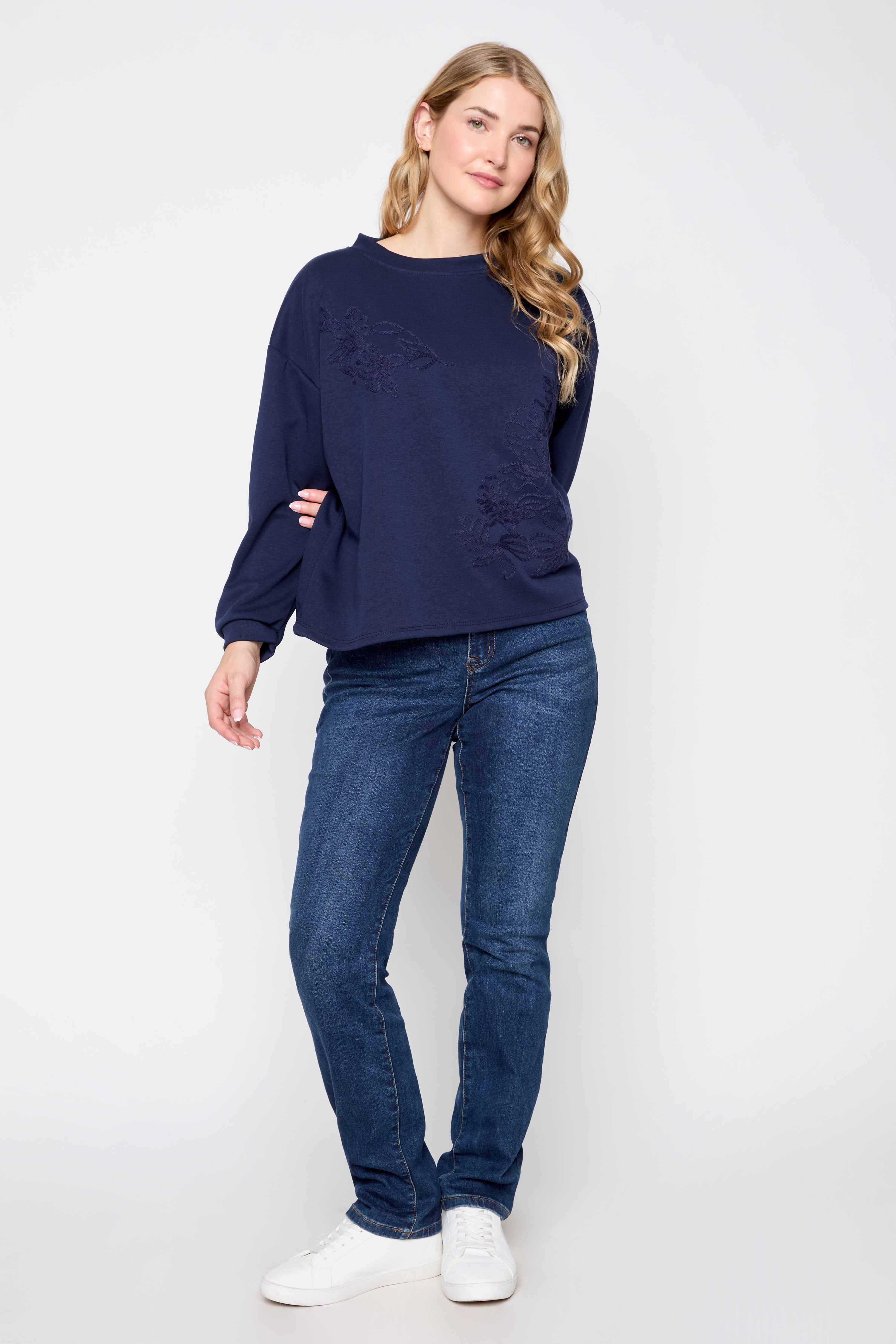 #color_NAVY