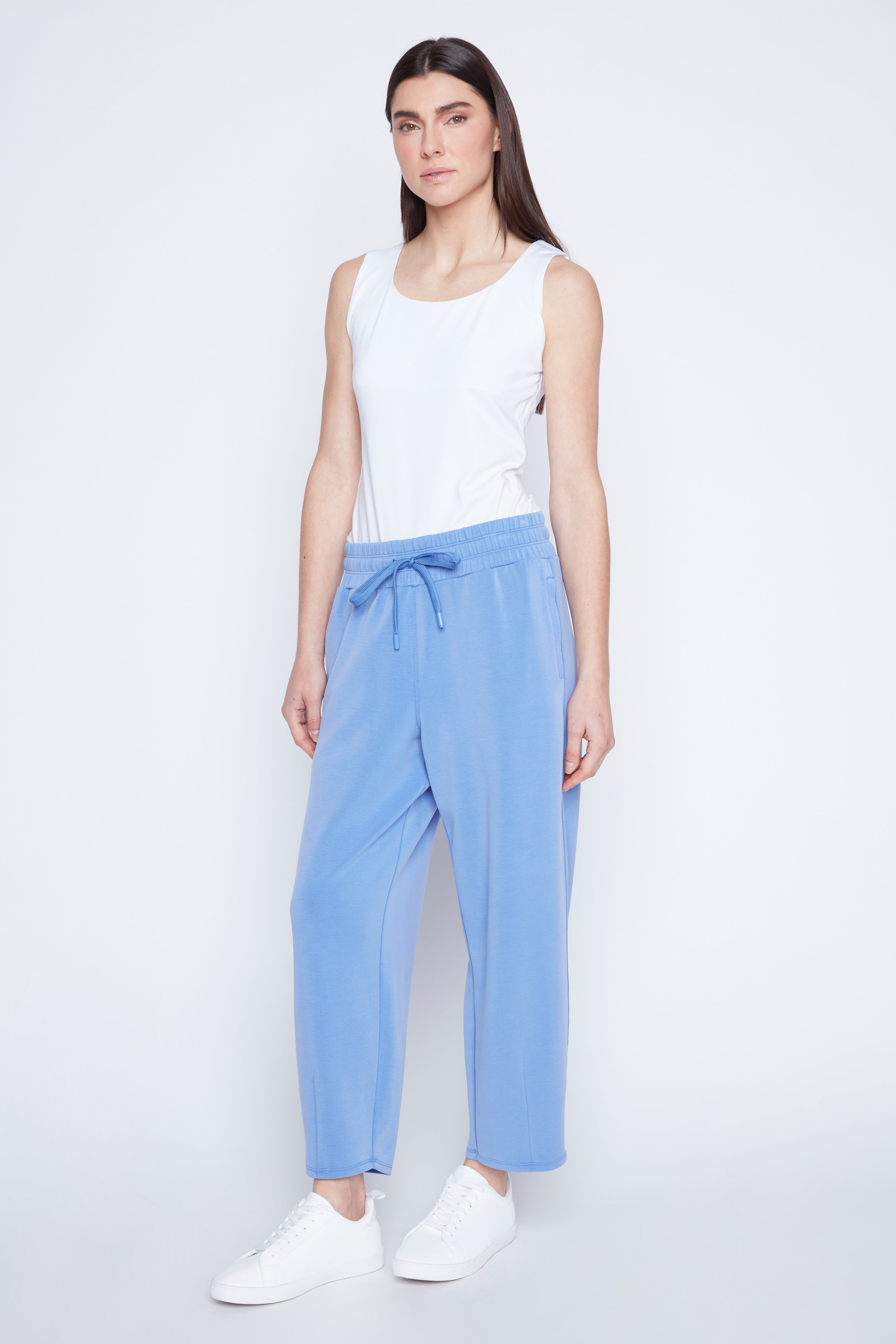 Le pantalon ballon en mélange modal