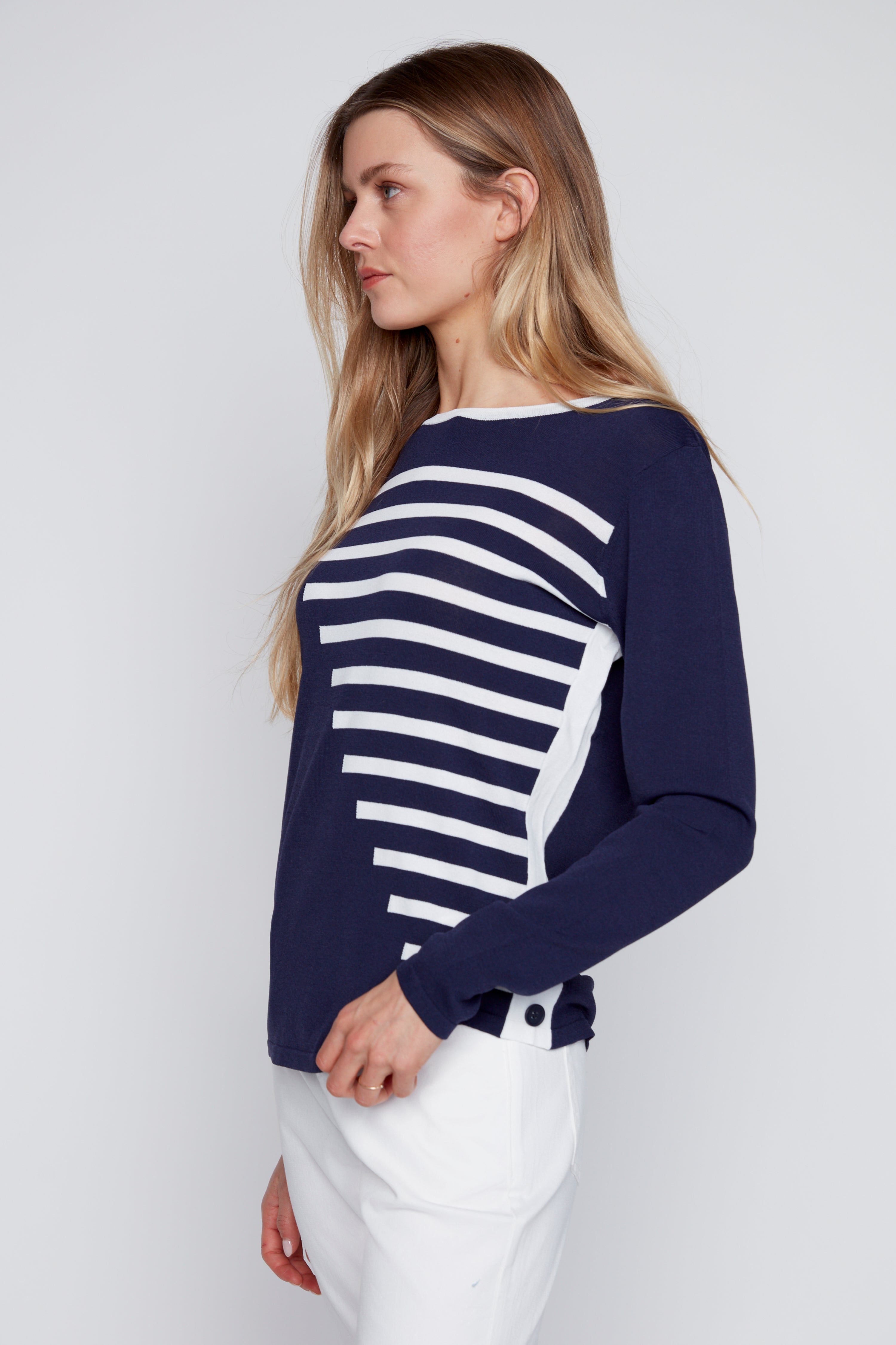 Le pull à rayures horizontales