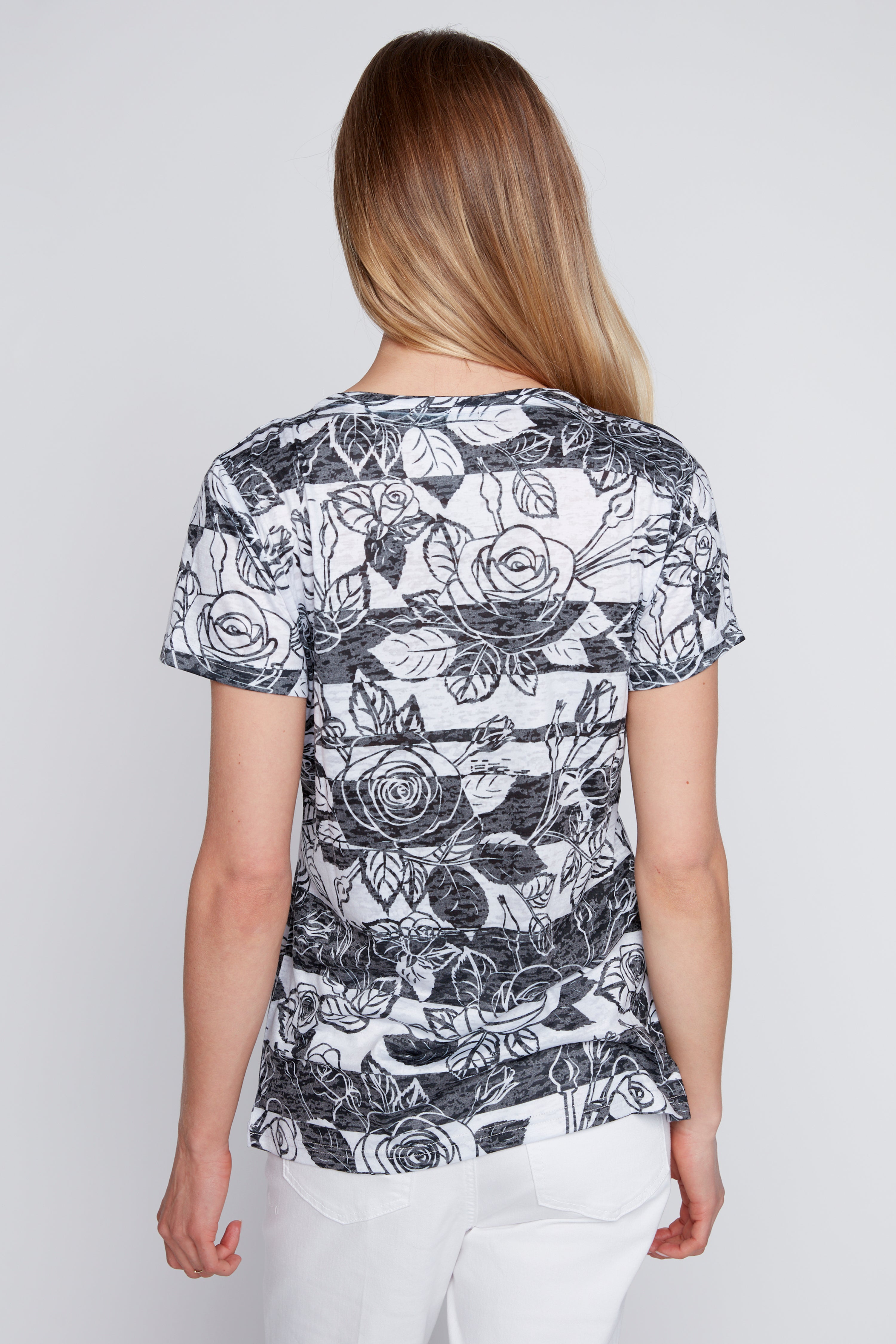 Le t-shirt imprimé rose dévoré
