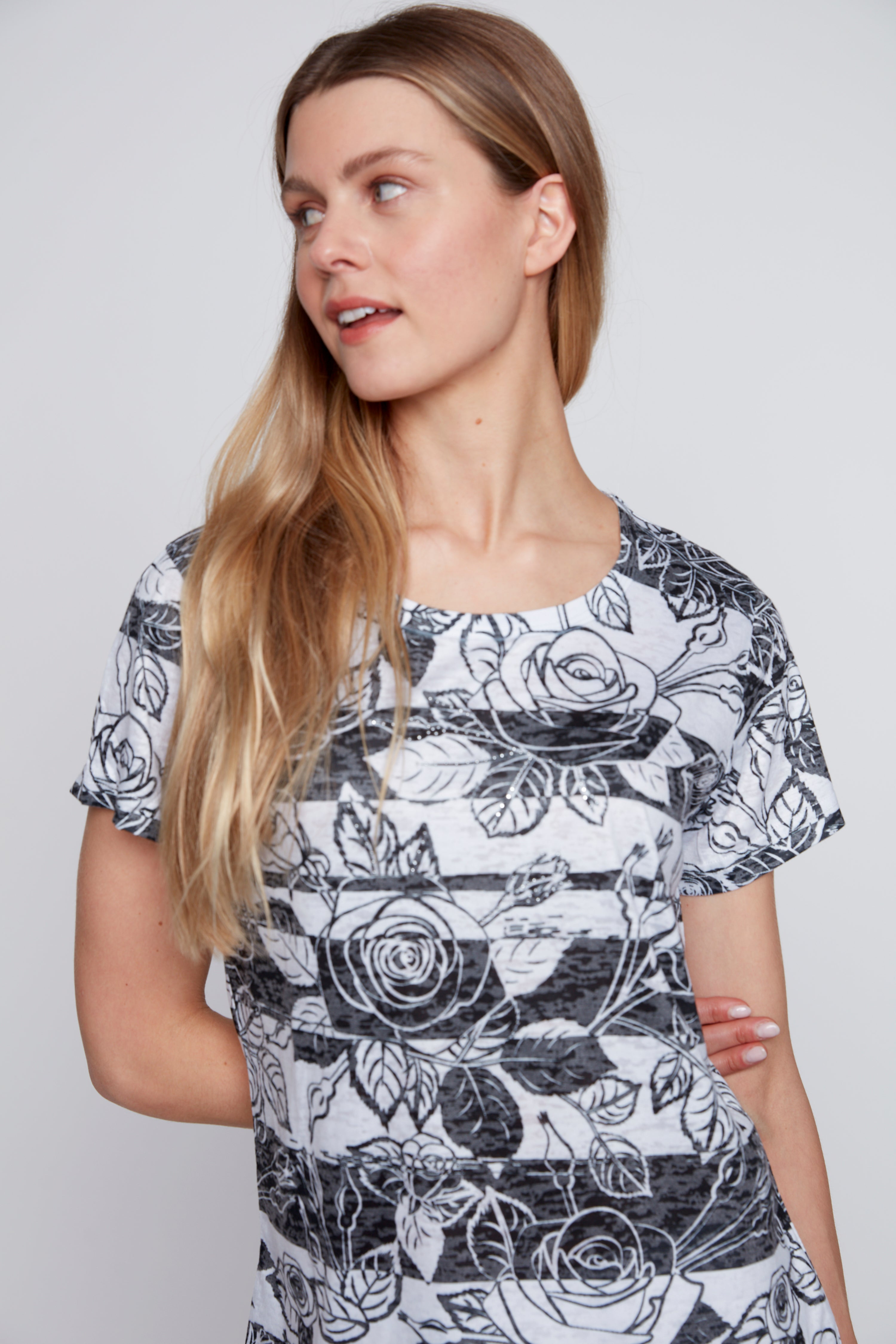 Le t-shirt imprimé rose dévoré