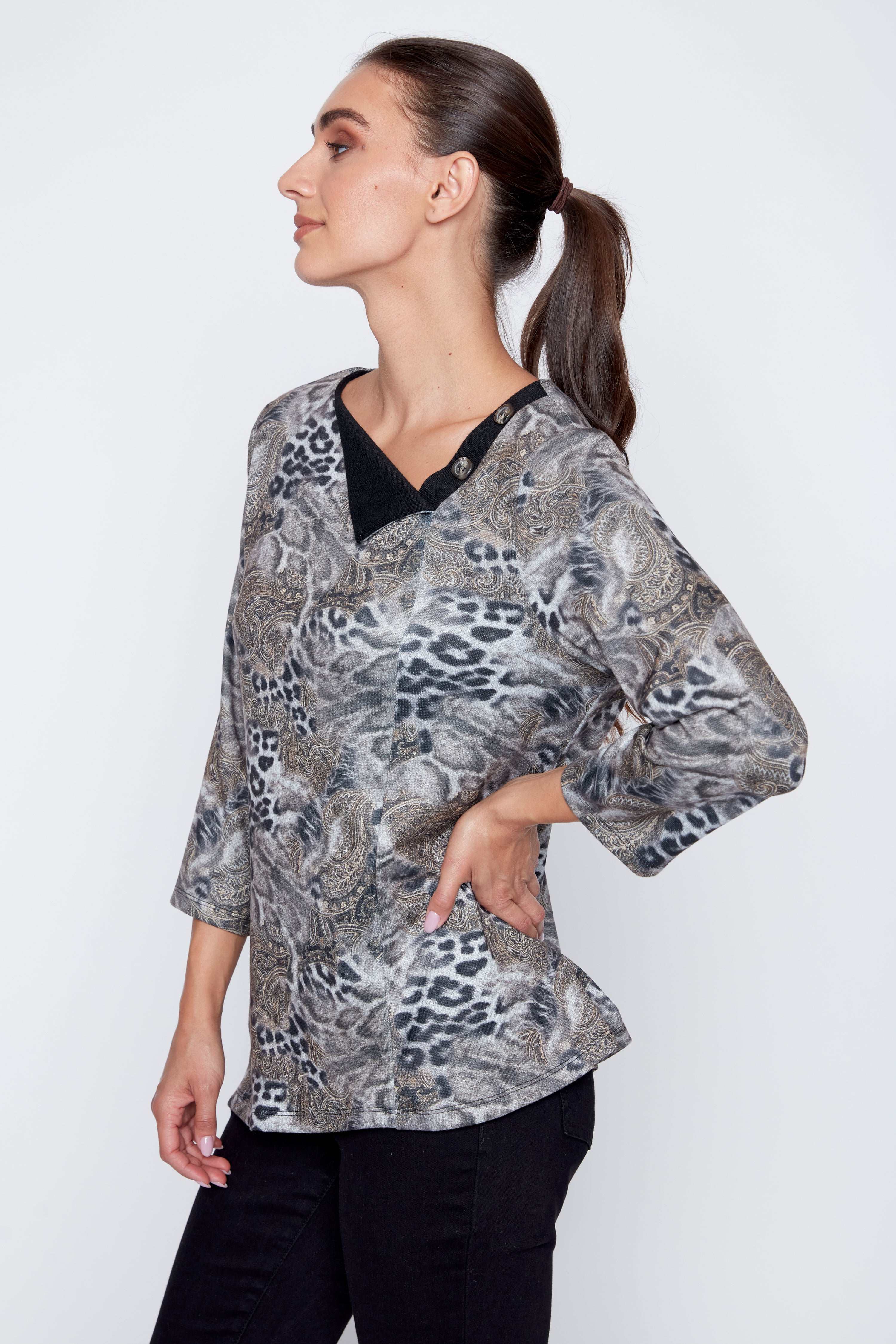 Asymmetric neck printed top