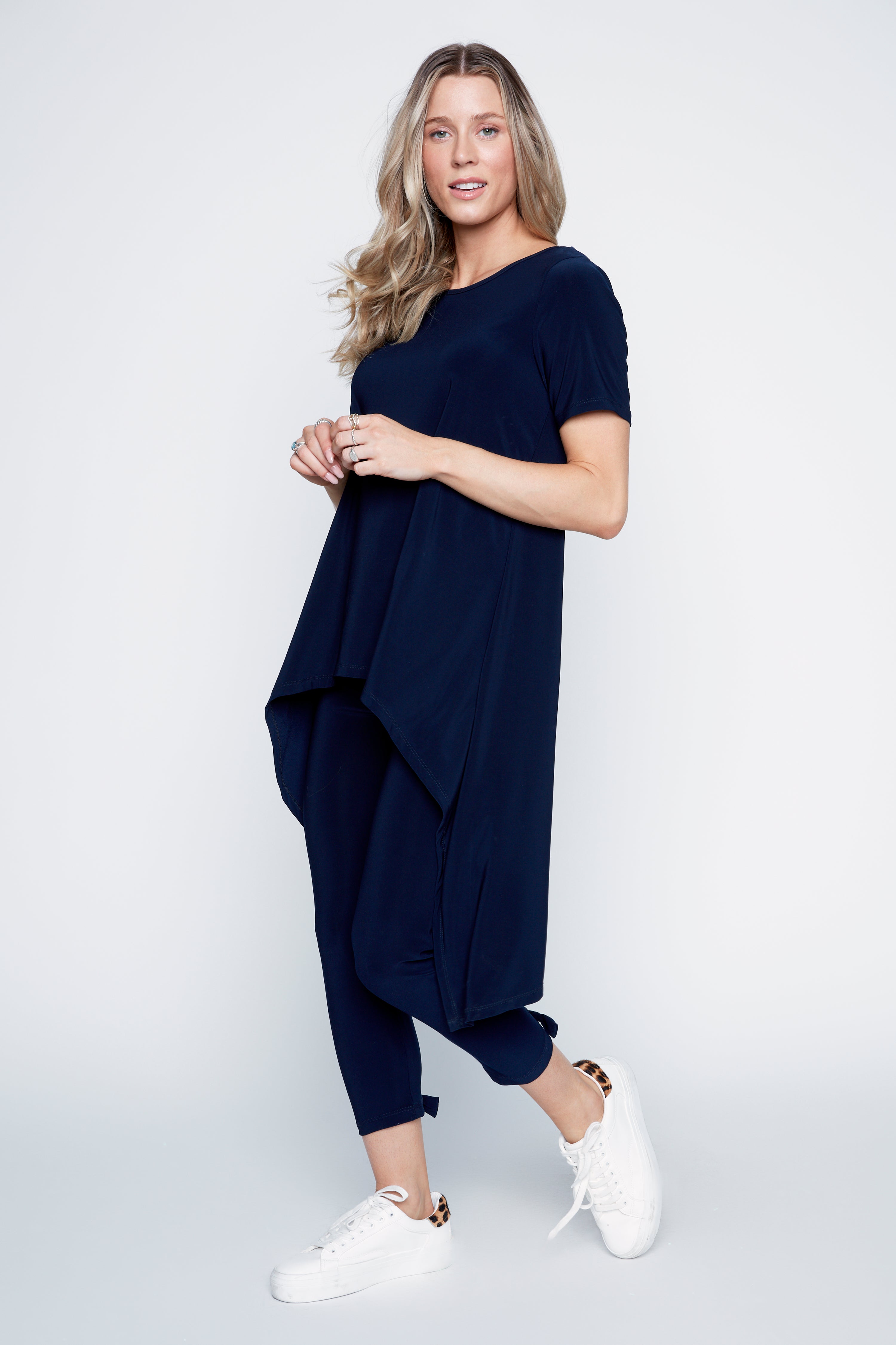 Solid hi-low tunic