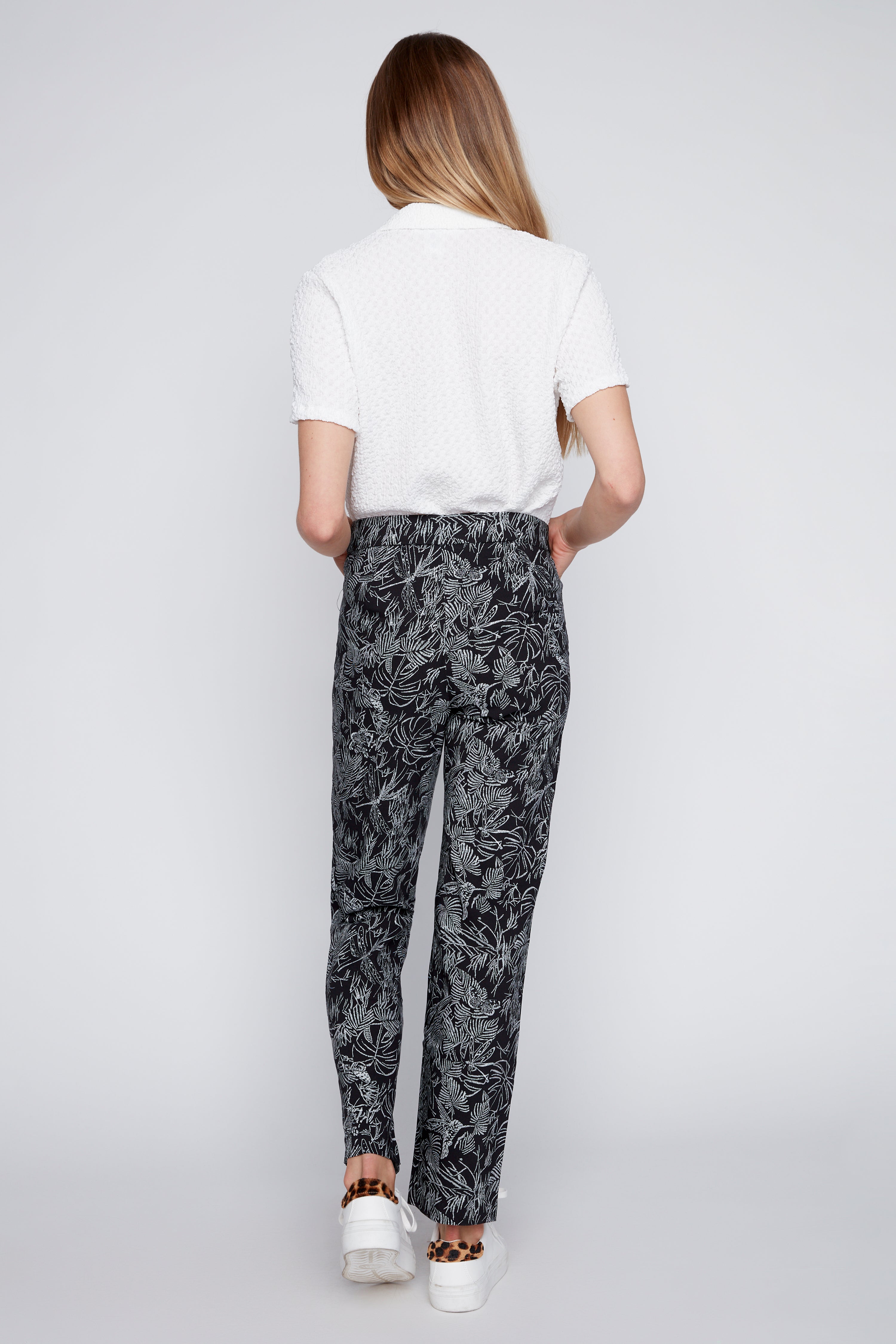 Straight leg tropical print pant