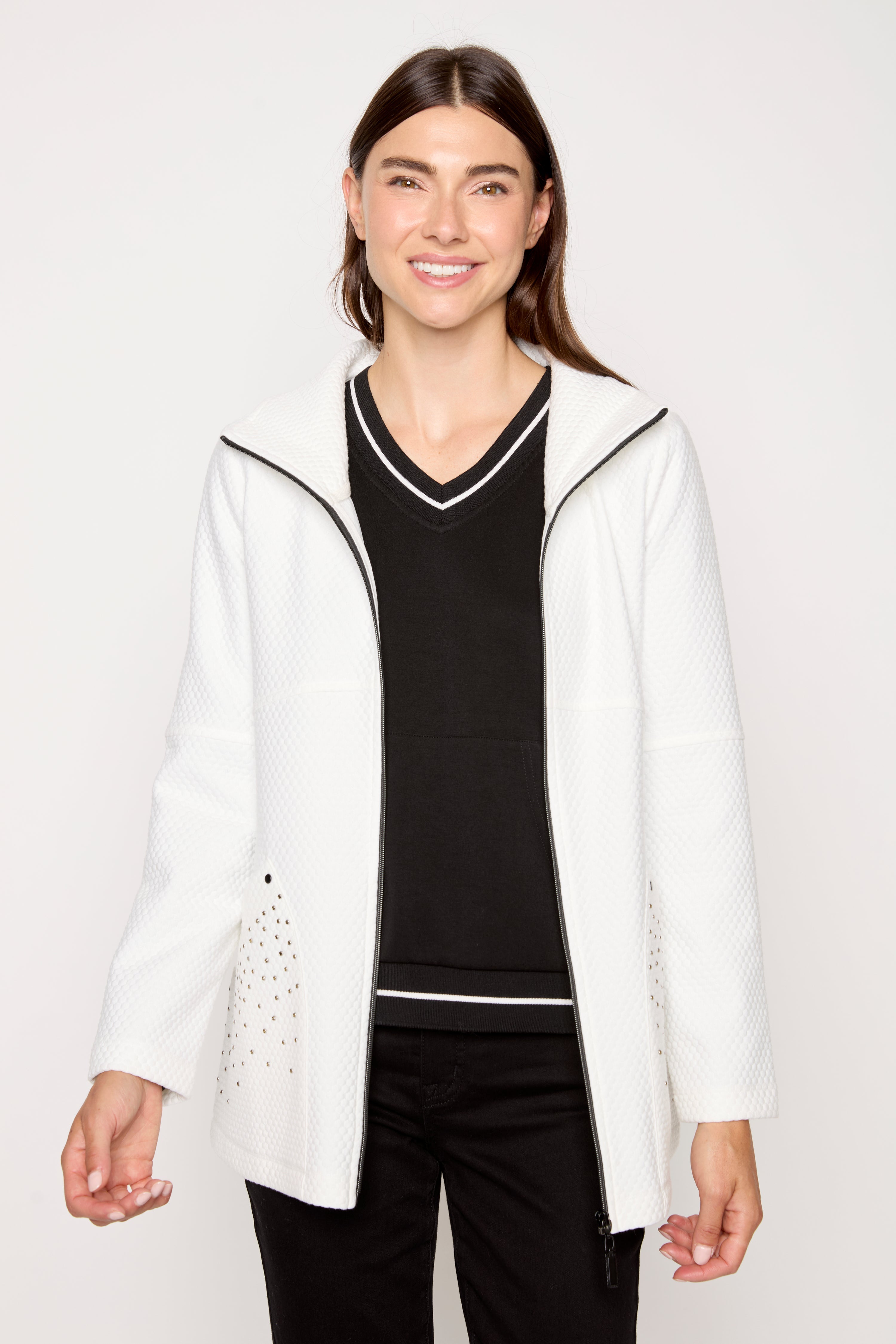 Dolcezza jacquard knit zip front jacket in white - front detail view