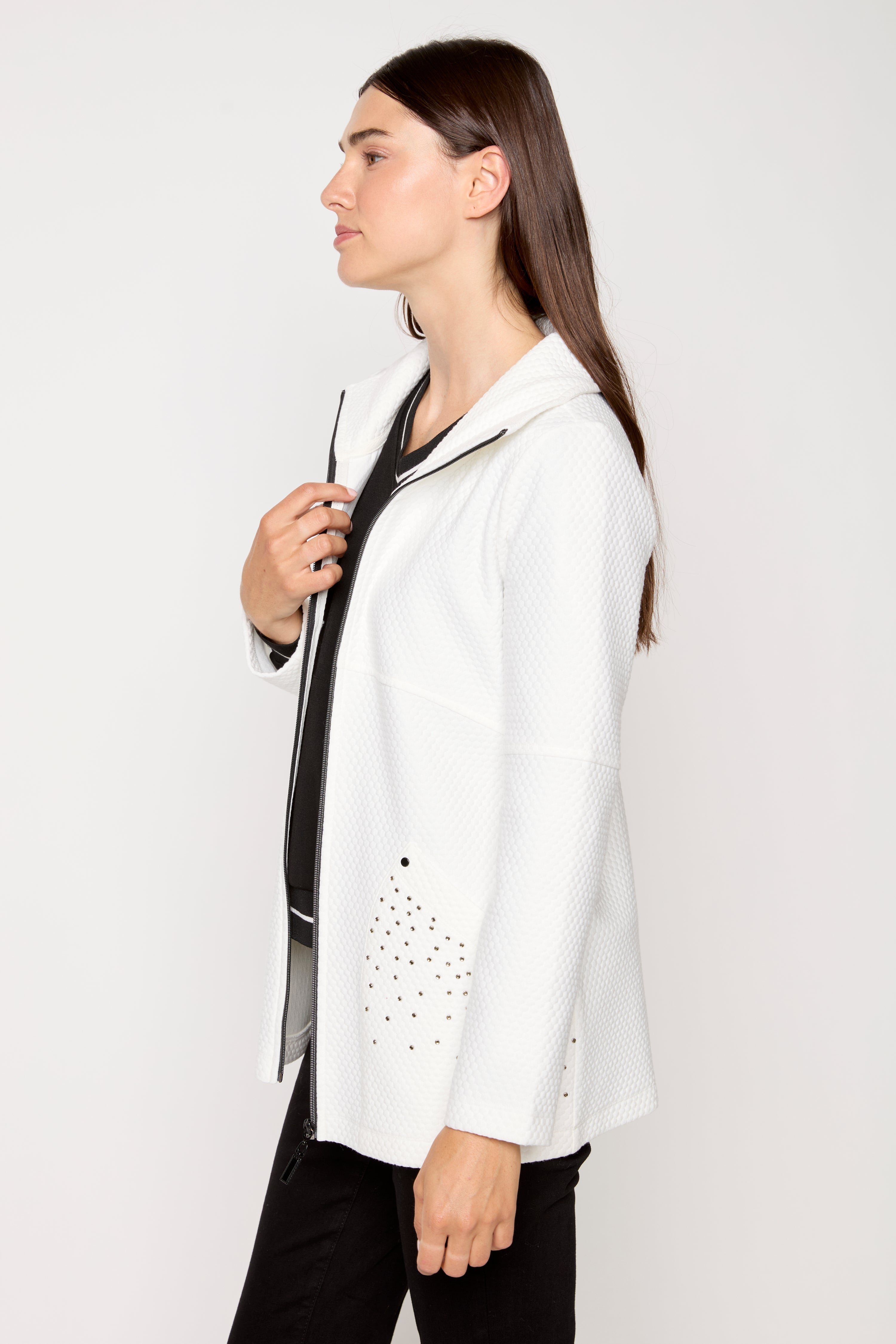 Dolcezza jacquard knit zip front jacket in white - side view
