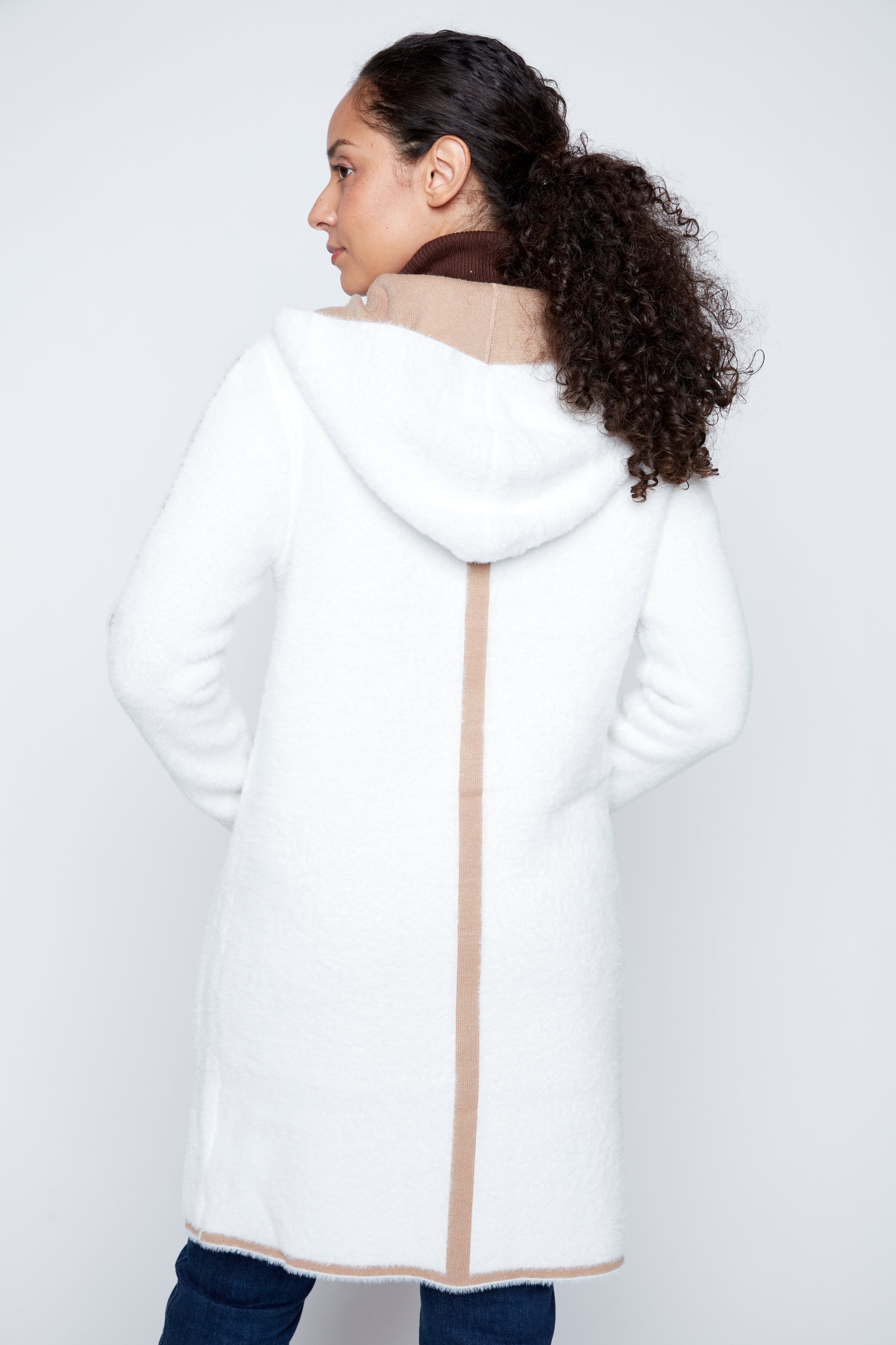 Le manteau-cardigan réversible