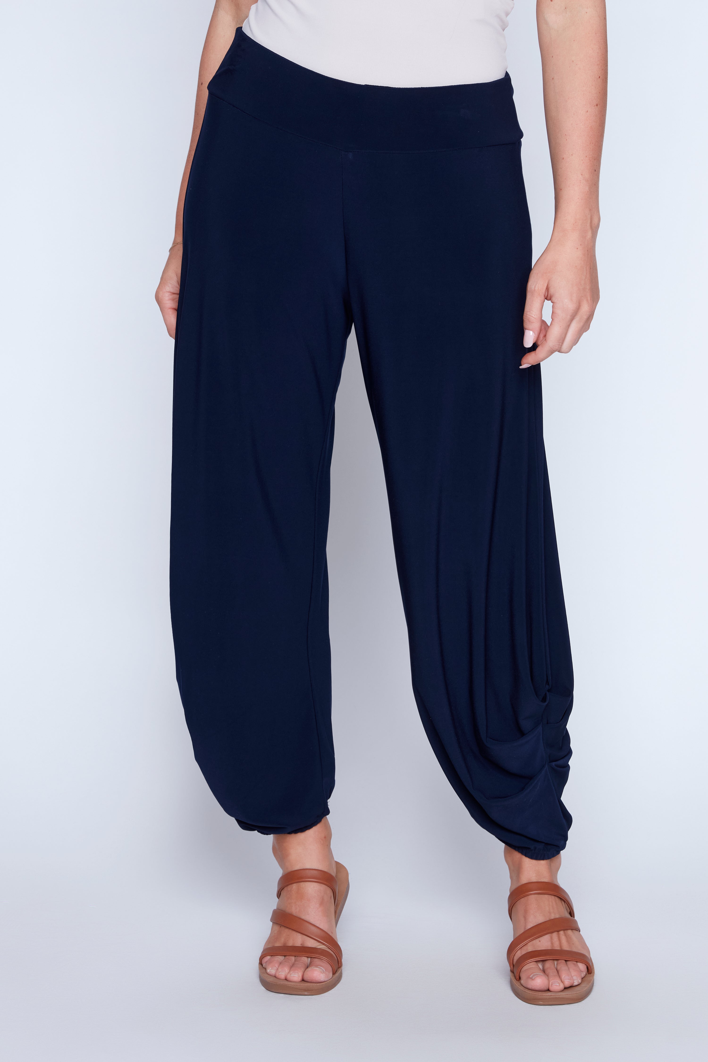 #color_MARINE / NAVY