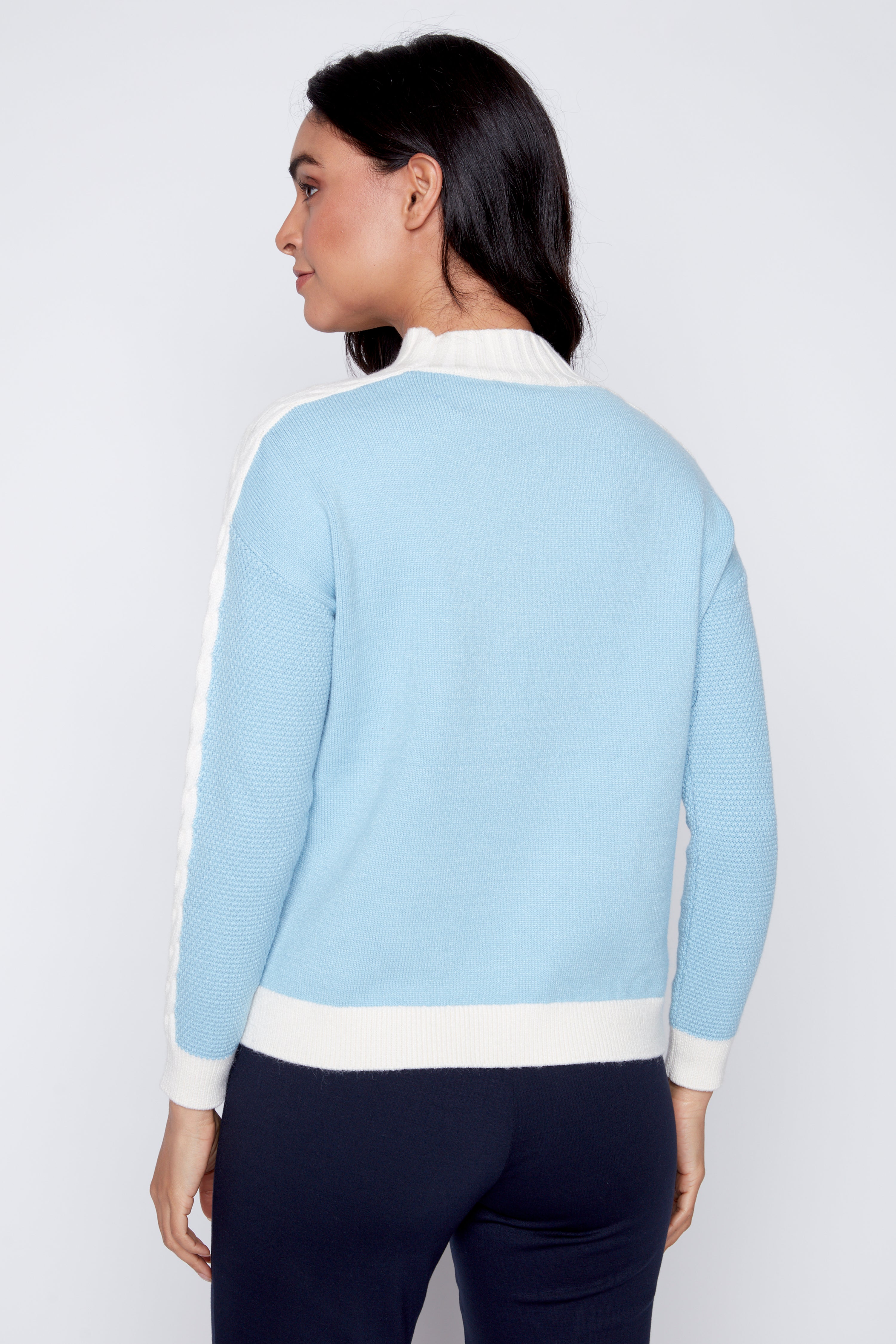Chain loop design sweater