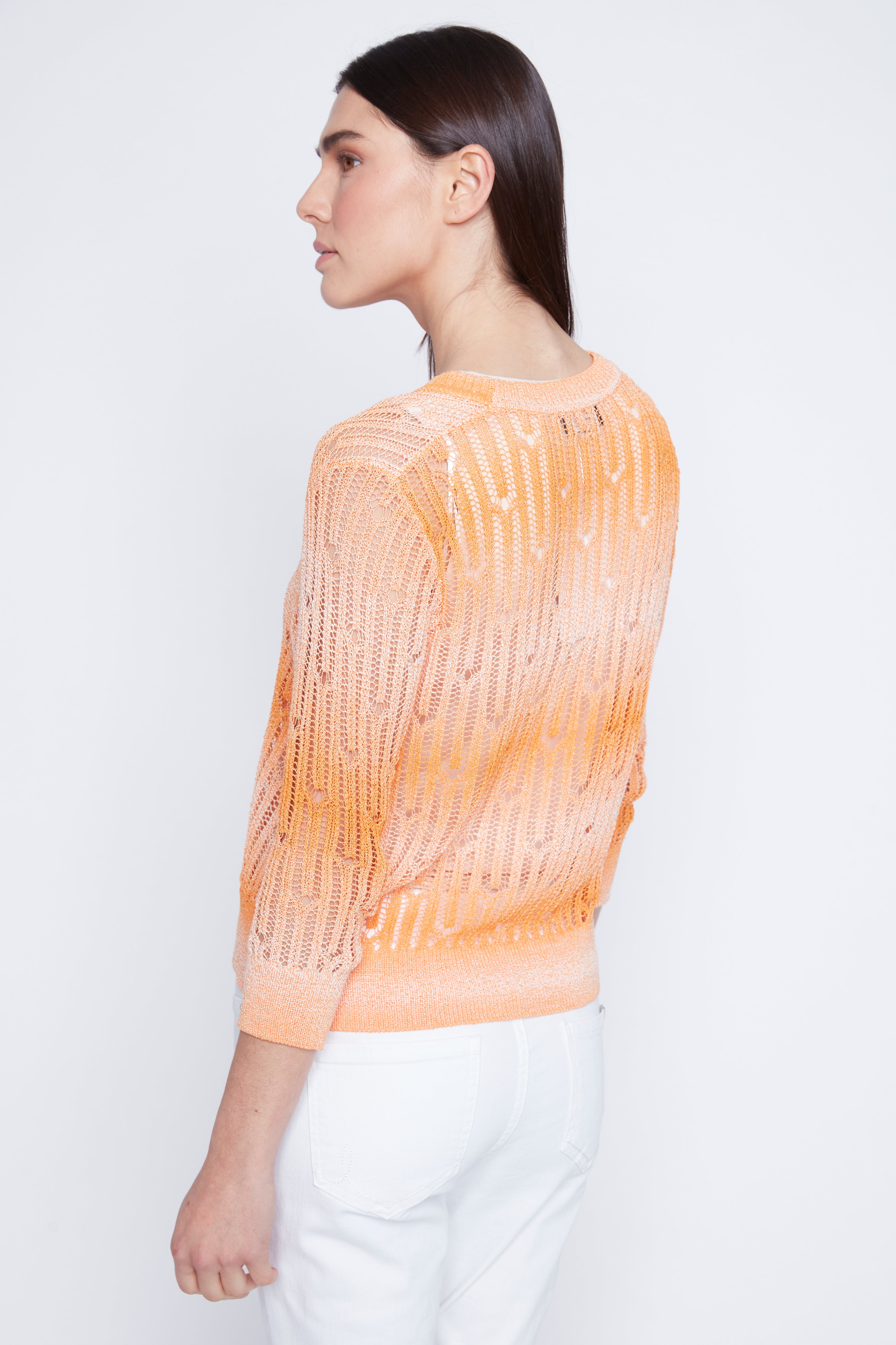 Le cardigan en crochet tie-dye