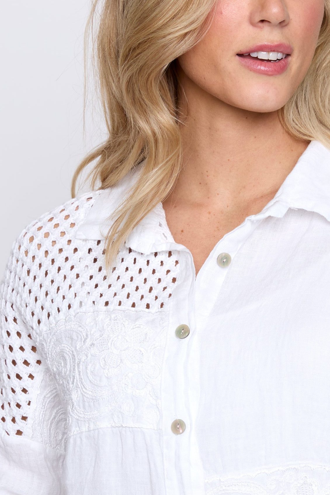 Crochet trim linen blouse