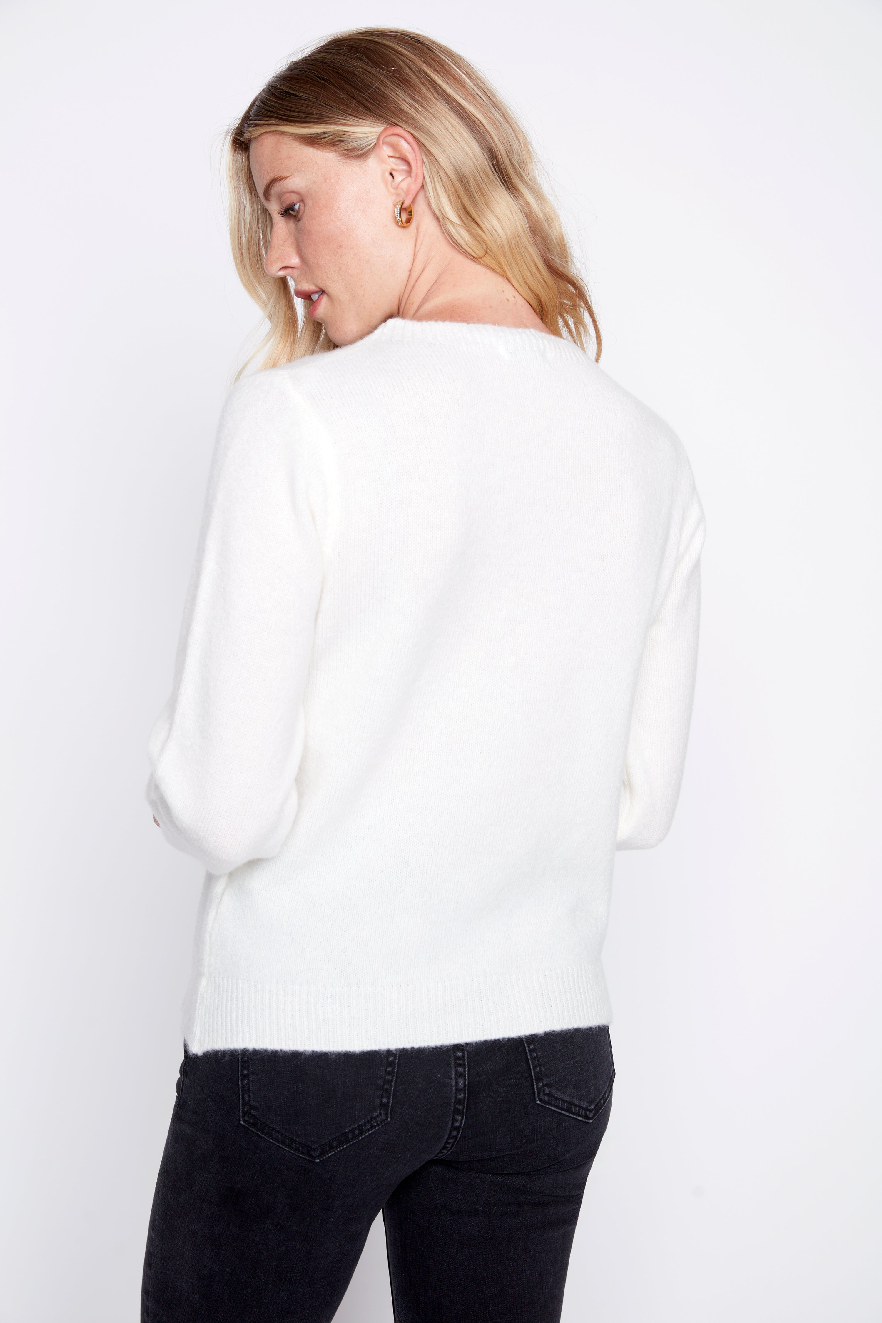 Le pull en laine mélangée à motif ourson