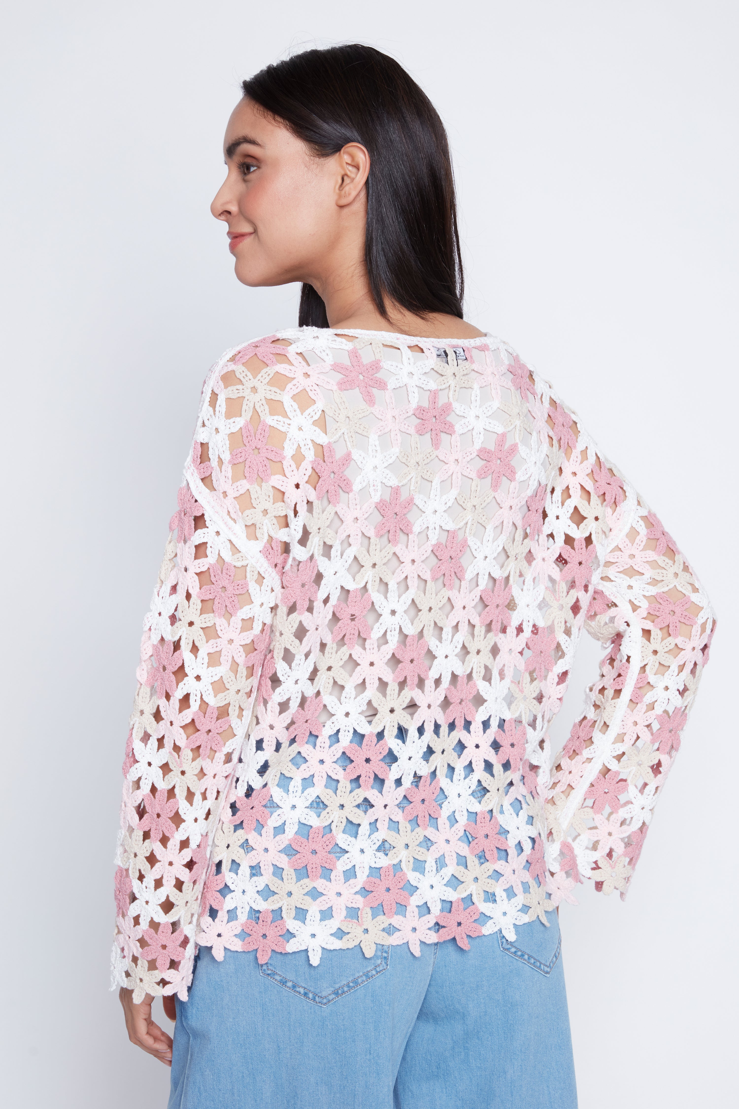 Bell sleeve floral crochet top