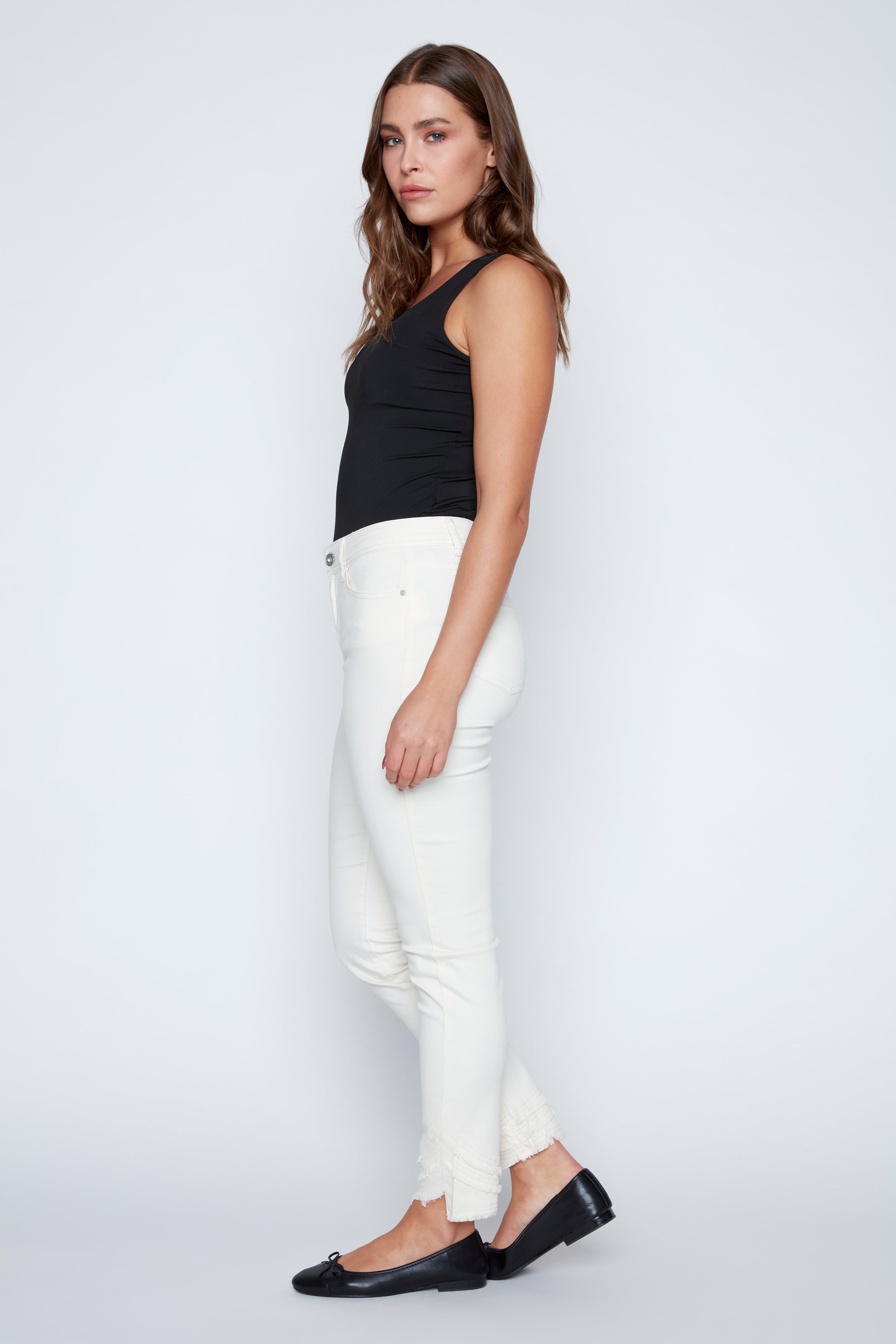 Frayed hem skinny pant