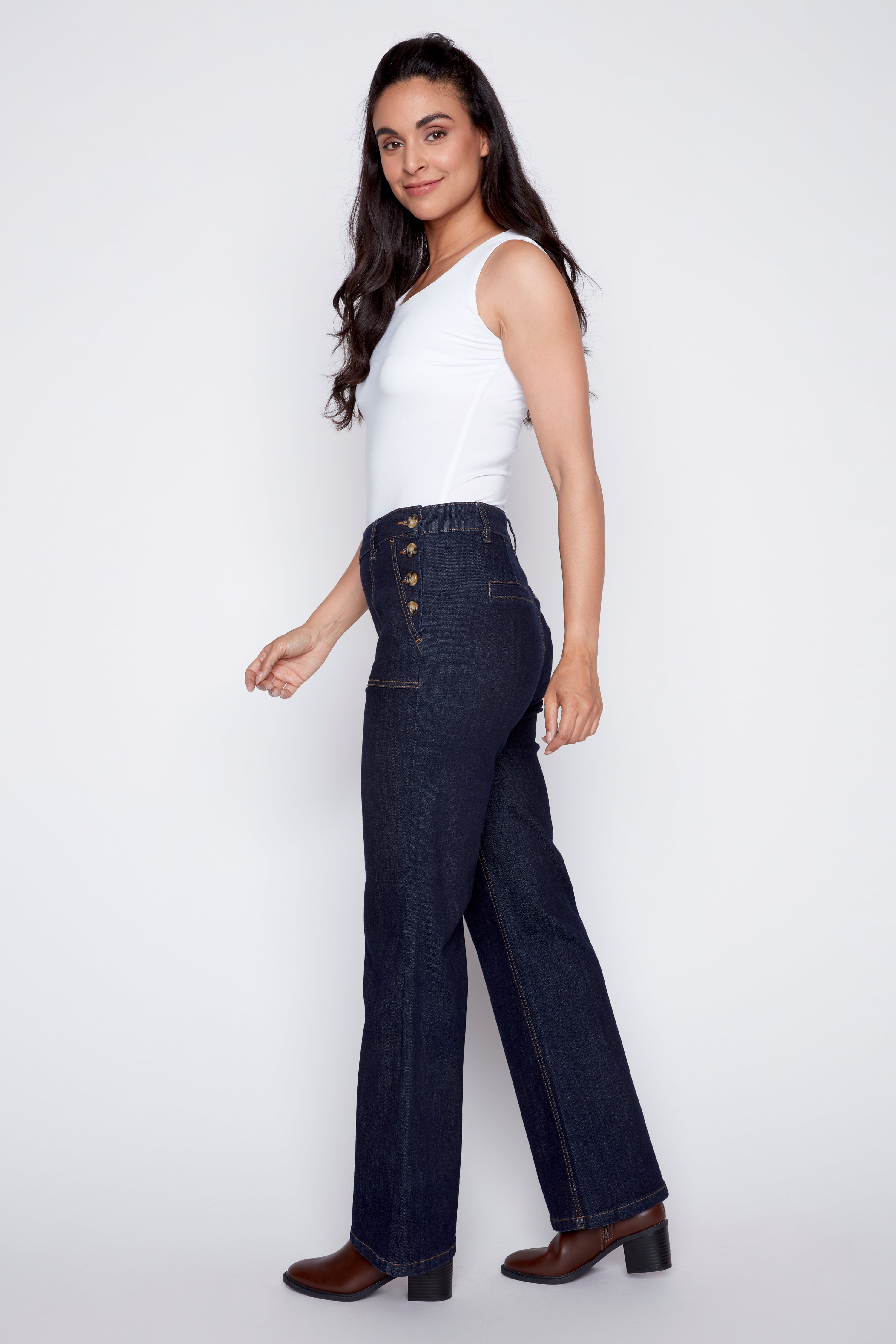 Flare leg jean