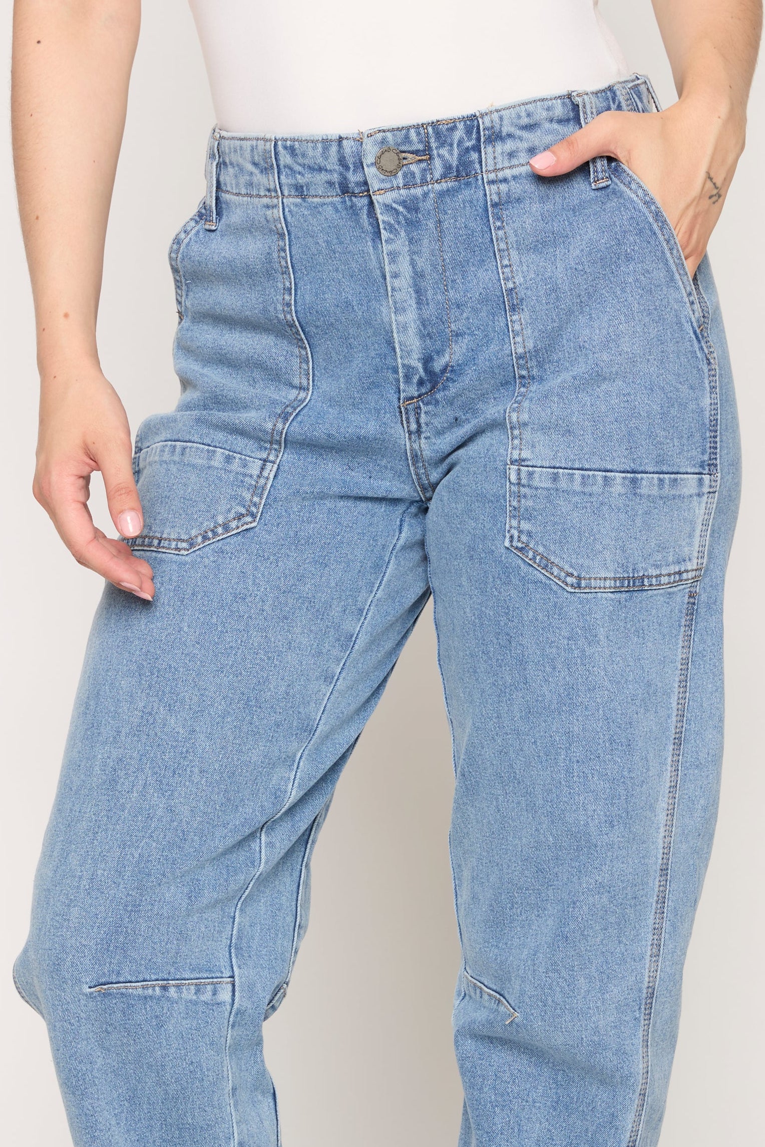 #Color_DENIM