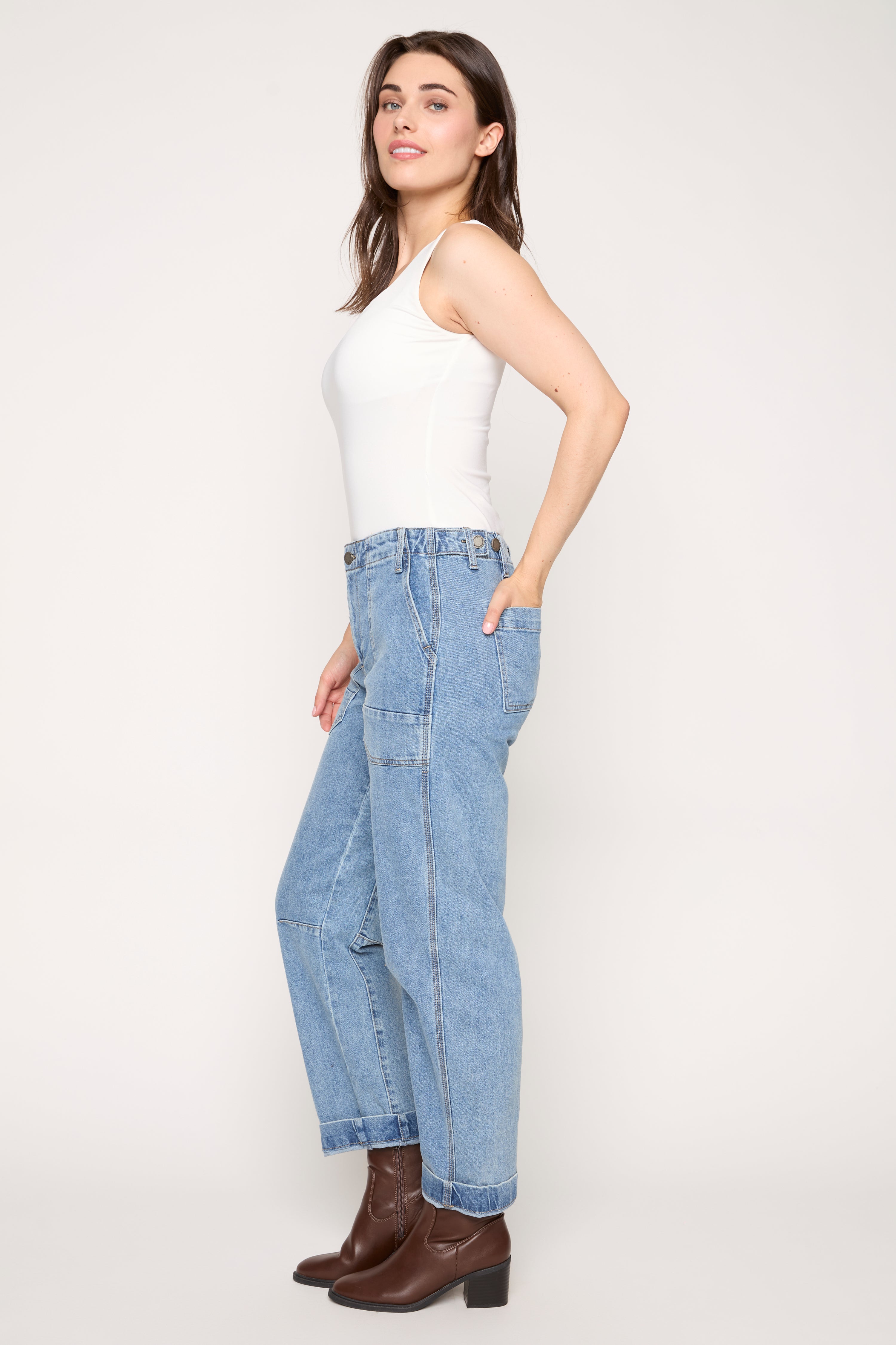 #Color_DENIM